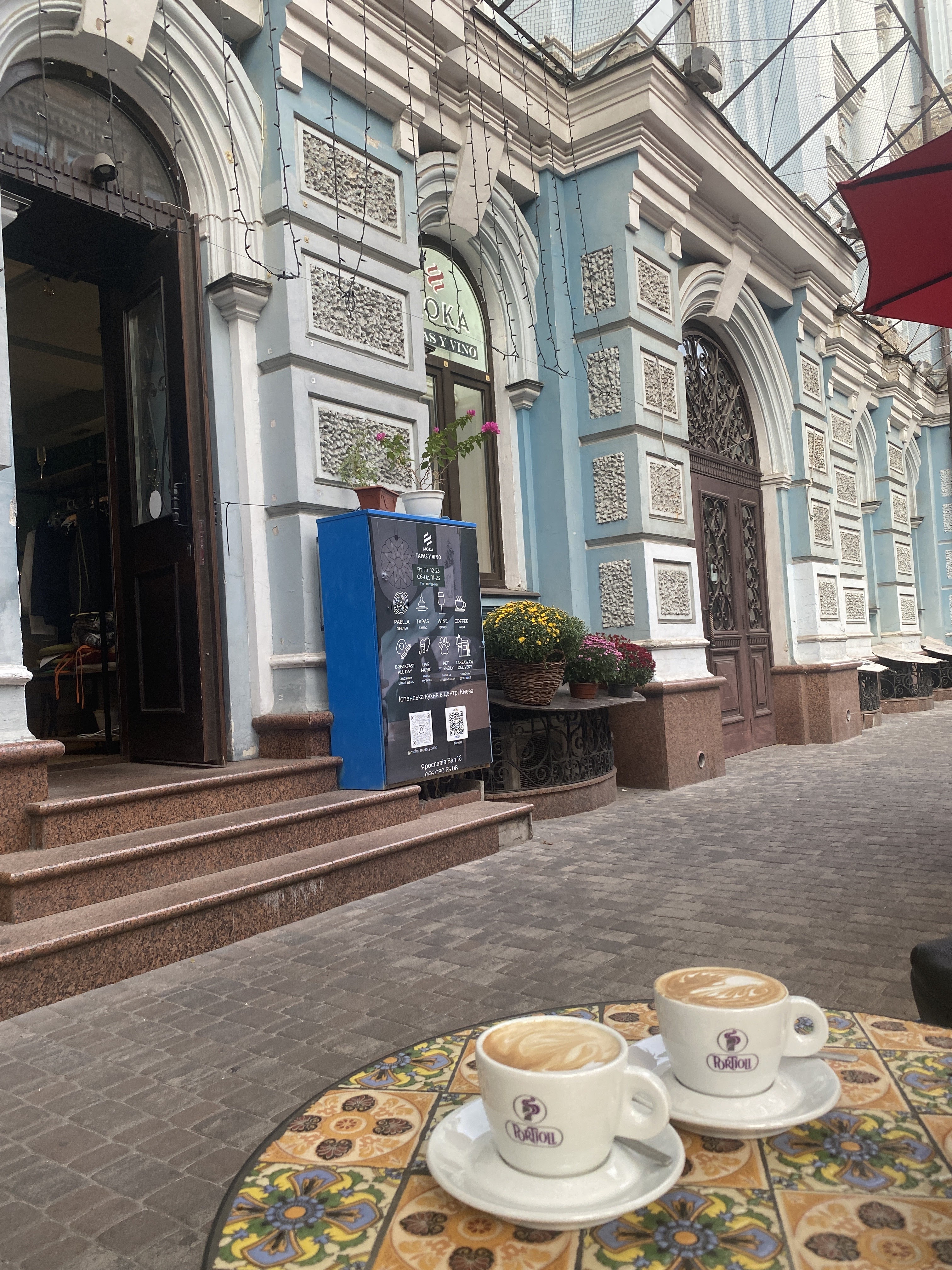 MOKA tapas y vino image 7