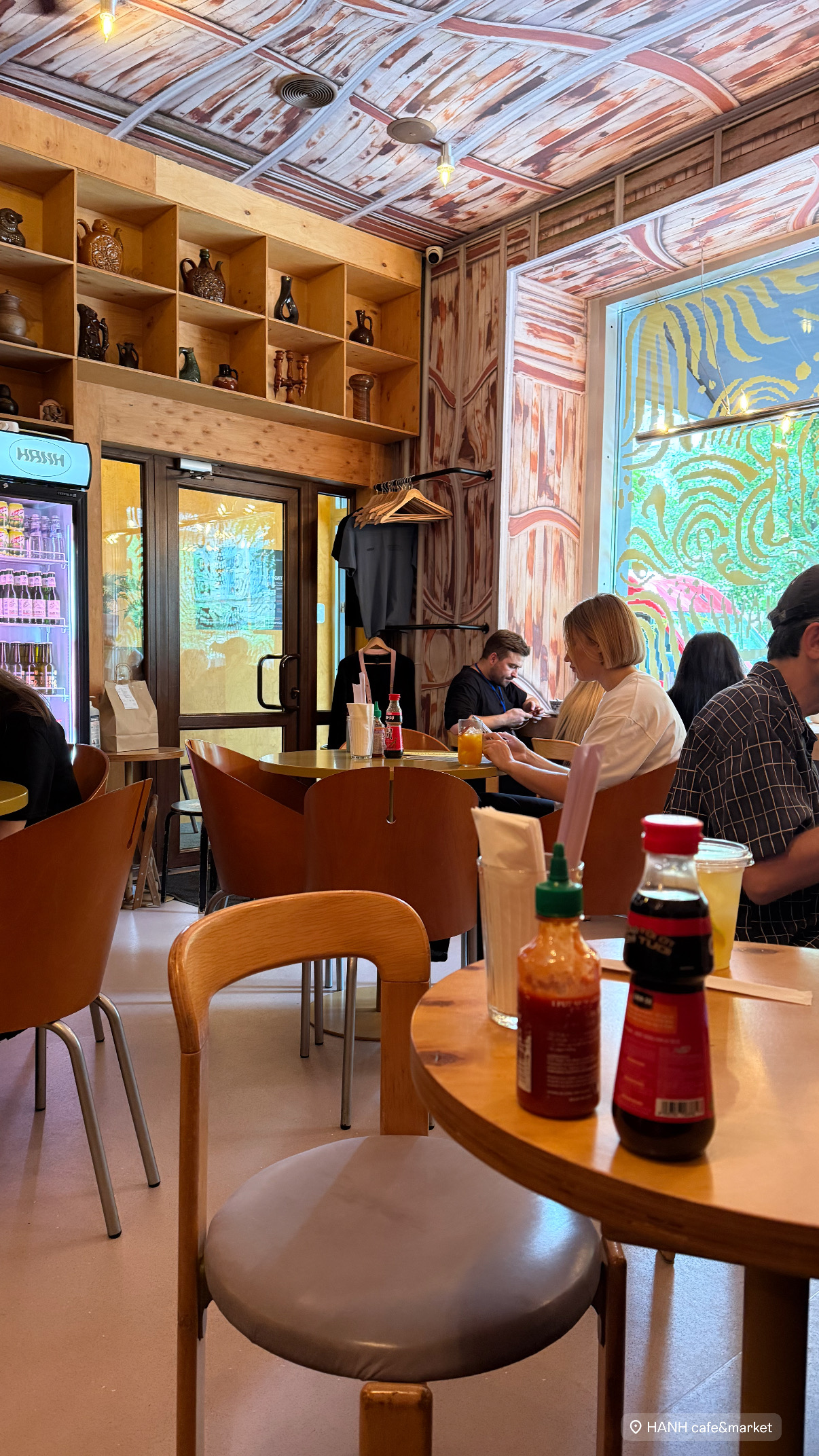 HANH cafe & market image 19