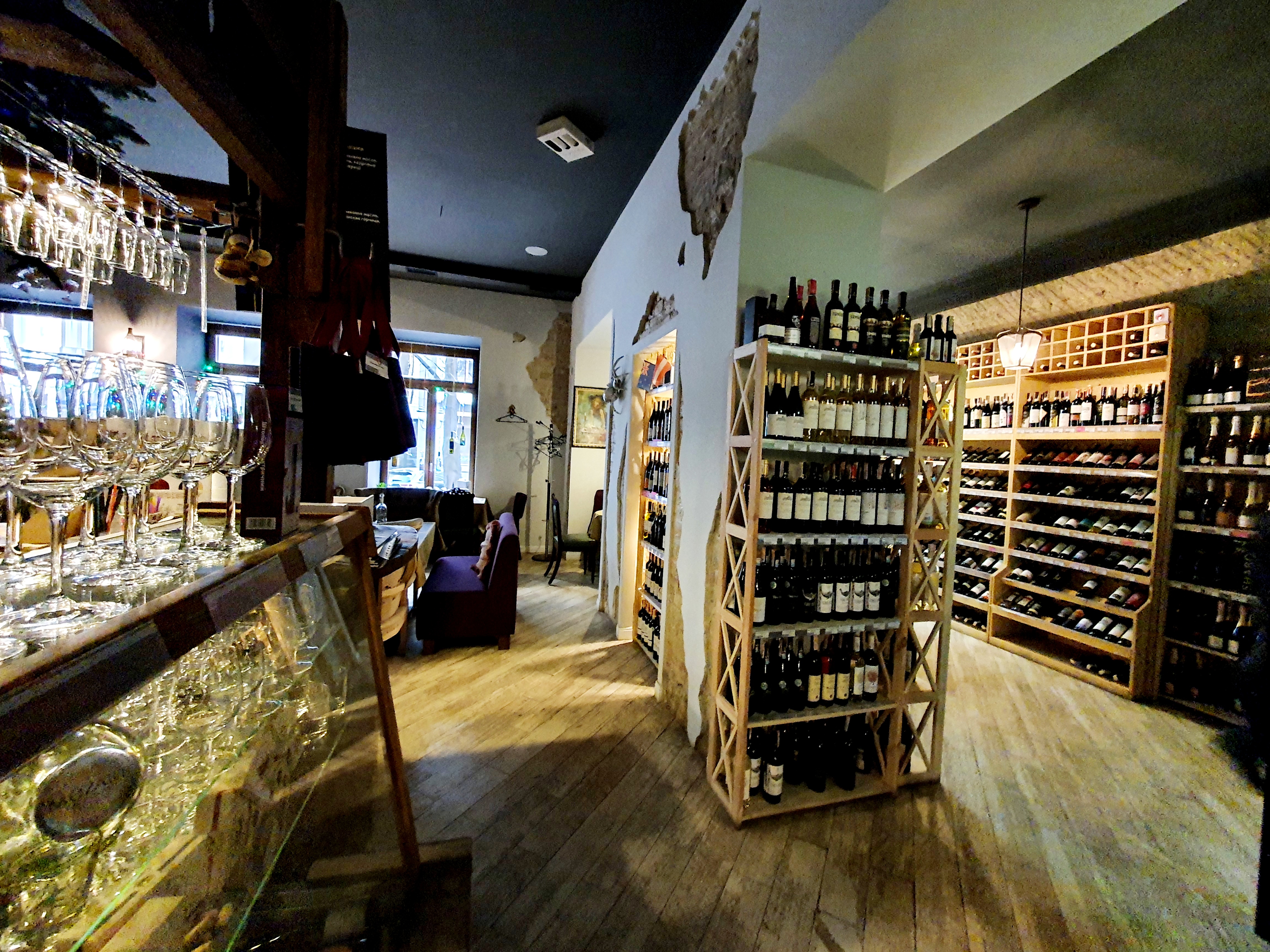 Винний бутік-ресторан "ВИНО І ЗДОРОВ'Я" image 13