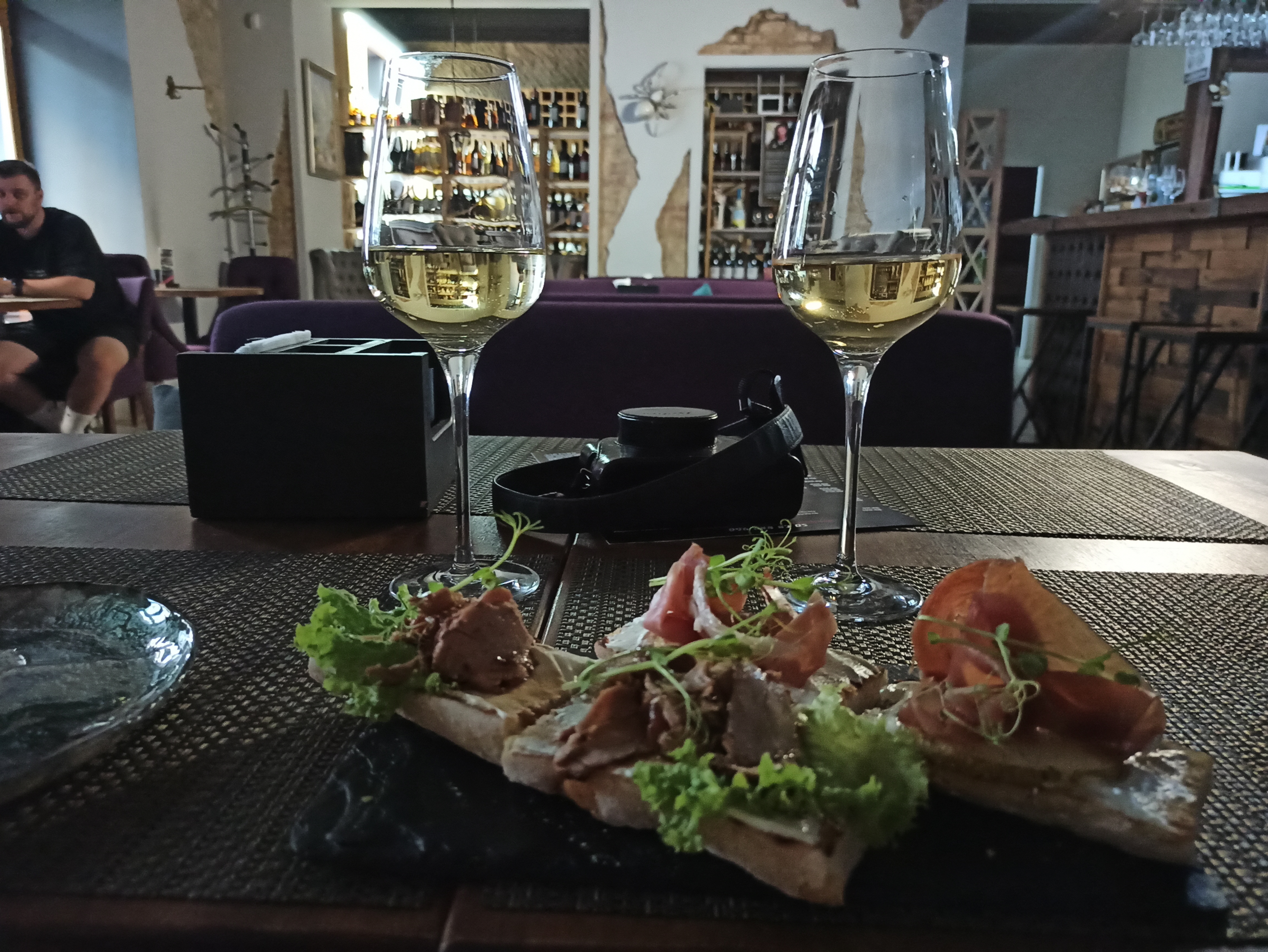 Винний бутік-ресторан "ВИНО І ЗДОРОВ'Я" image 20