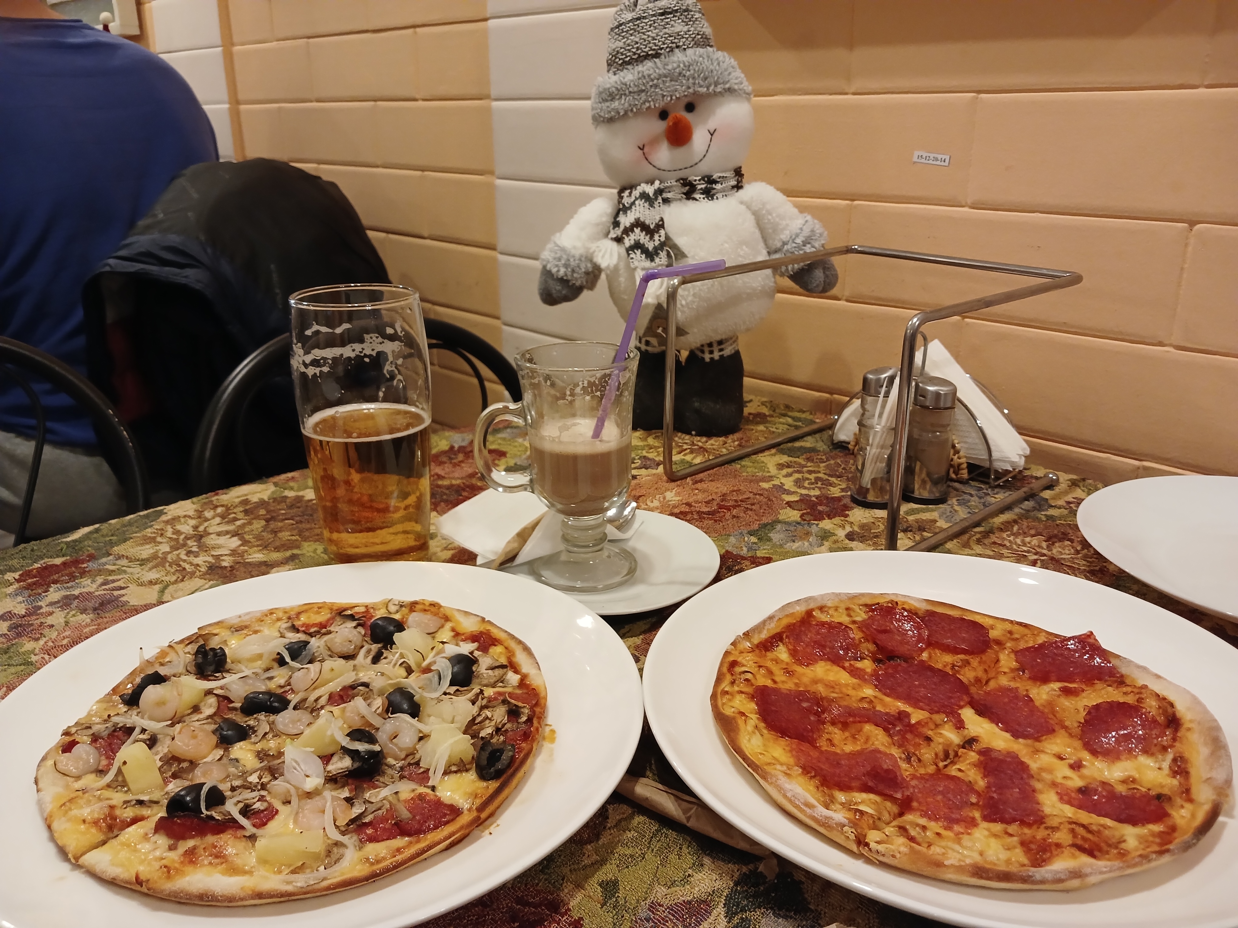 Vesuvio Pizza image 5