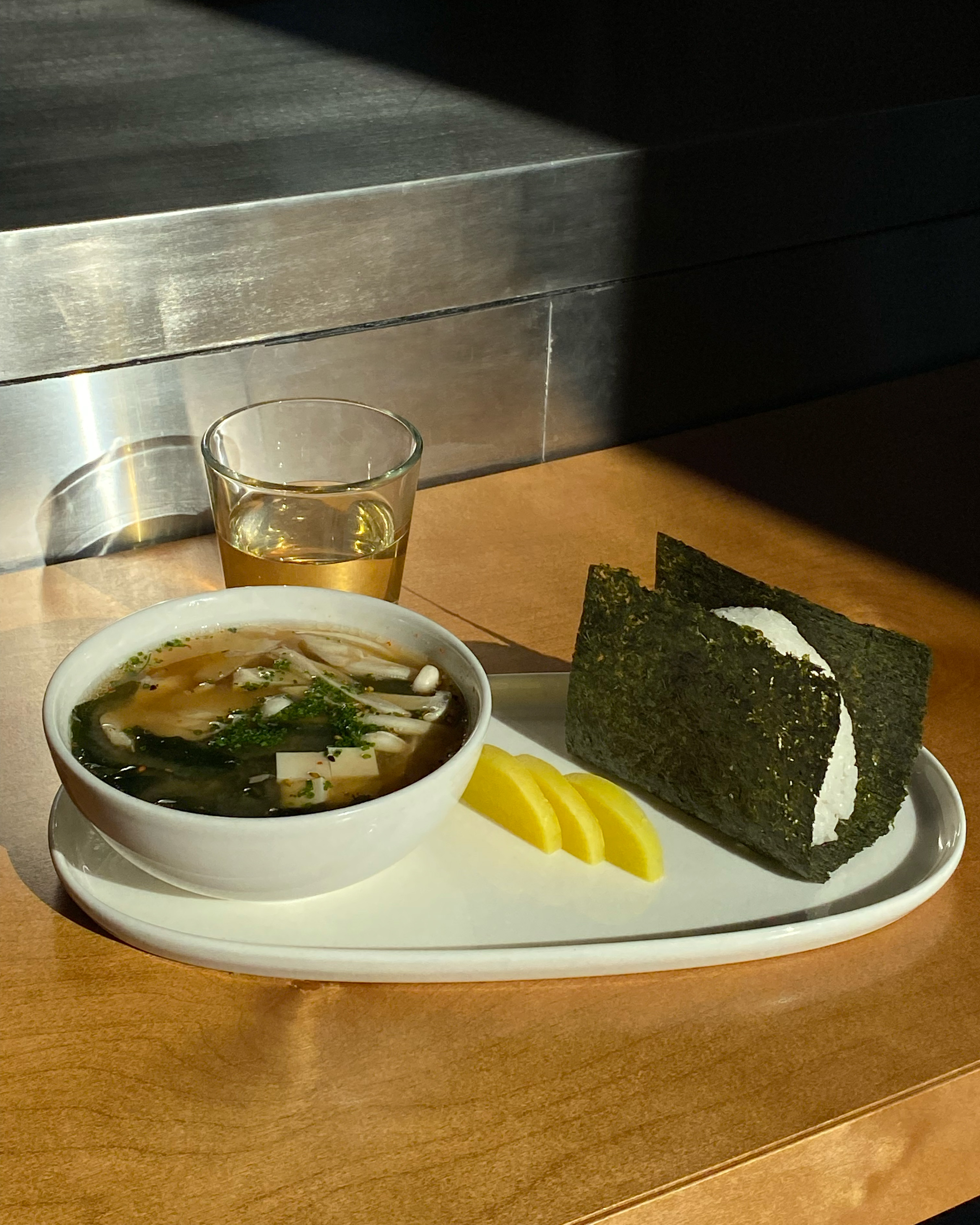 Yaponsʹkyy Pryvit image 20