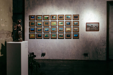 AVANGARDEN gallery and wine bar image 5