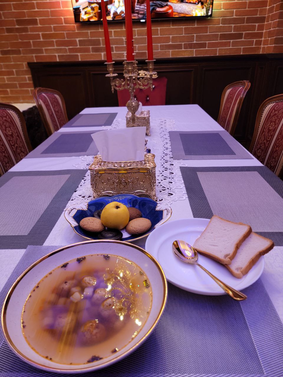 Sapphire Art Club image 3