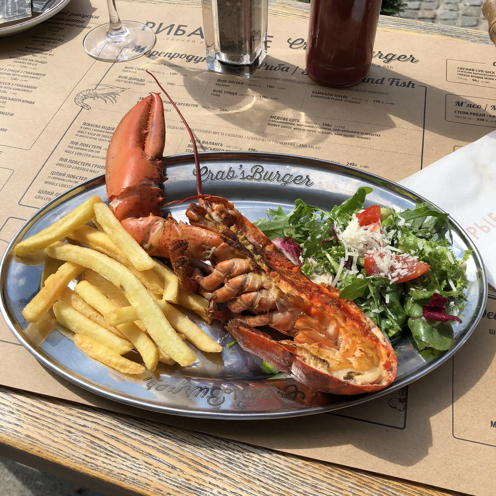 Crab's Burger image 18