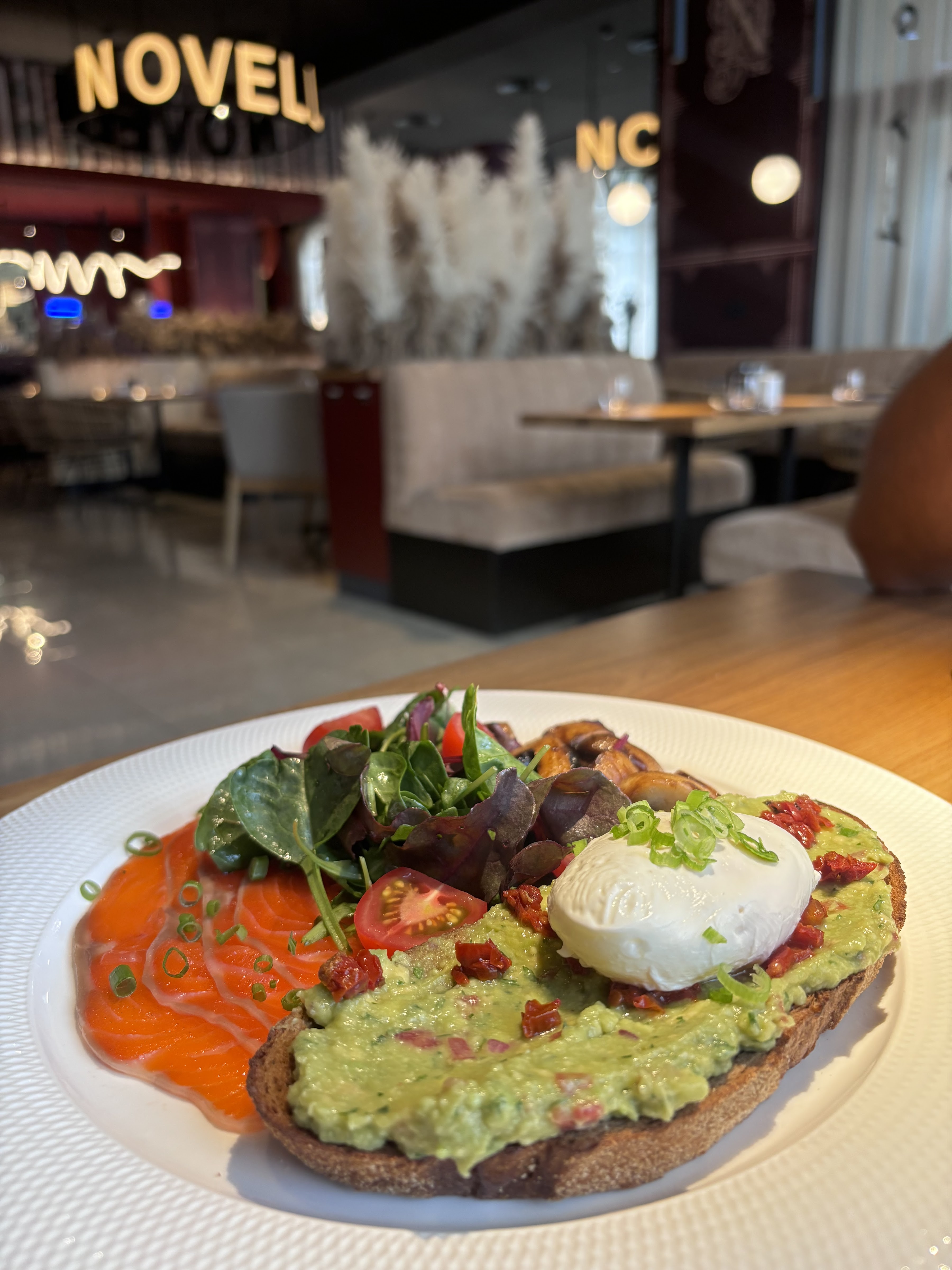 Novella Restaurant image 20