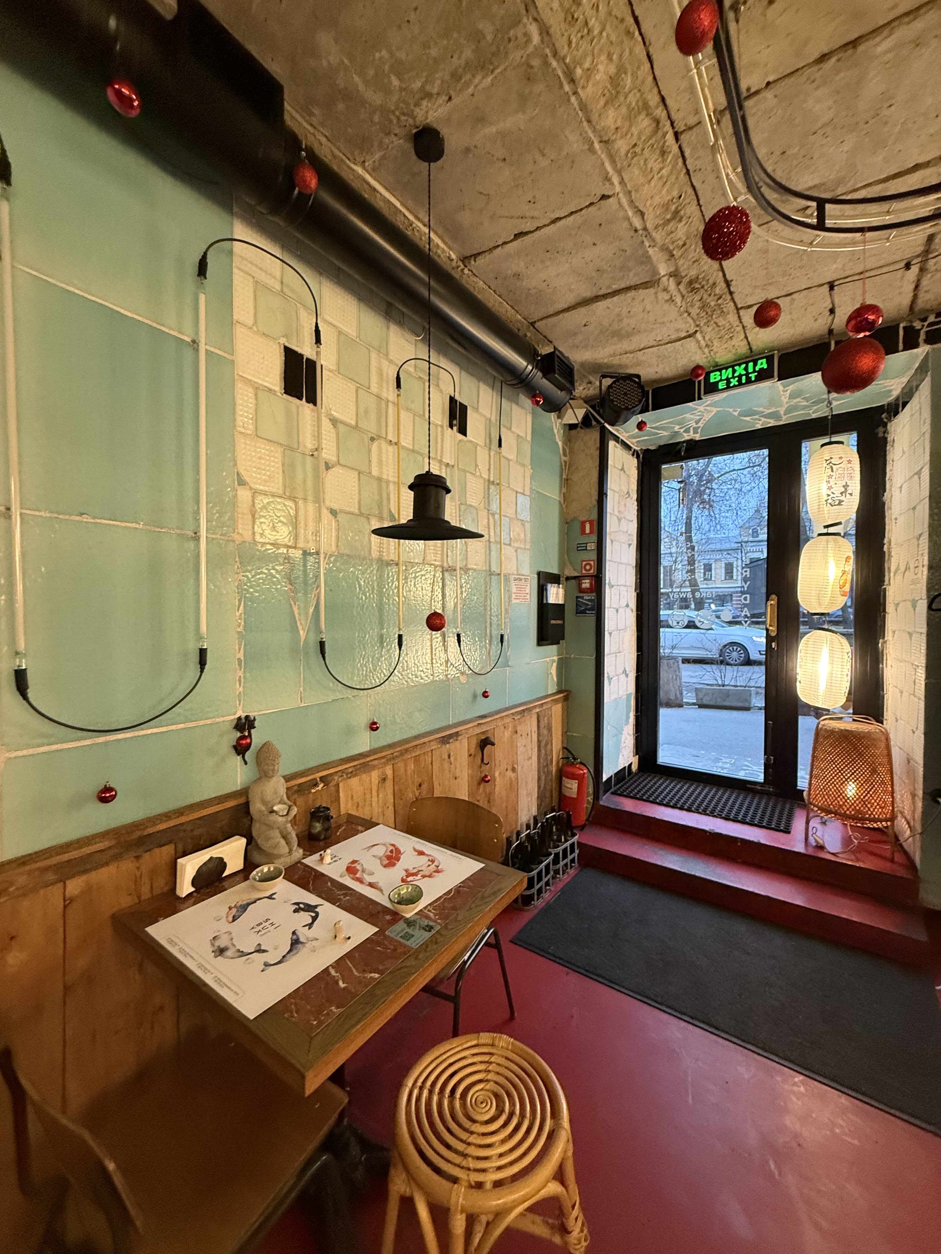 Shibuya Sushi Kiosk image 13