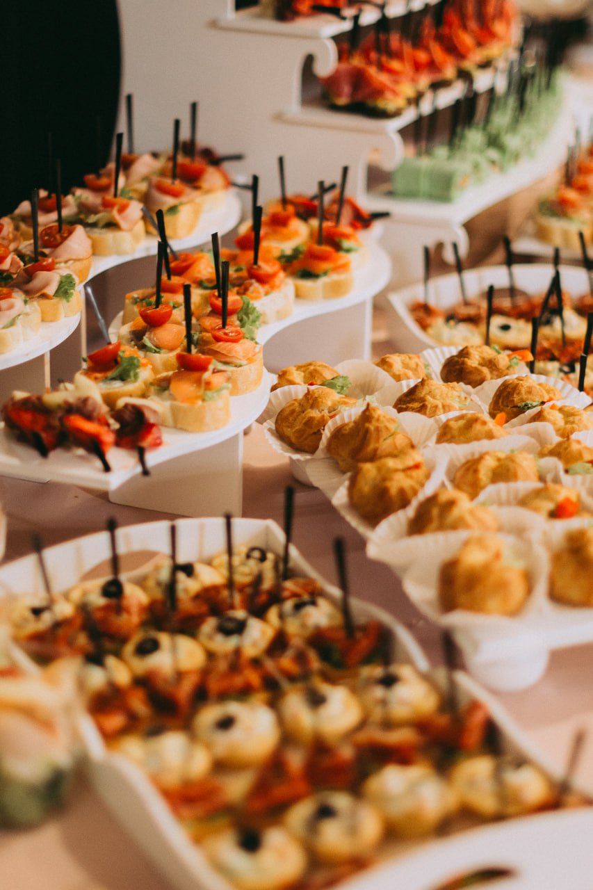 Заказать канапе от компании «Царский Кейтеринг». Доставка фуршетных закусок на дом или офис г. Киев image 3