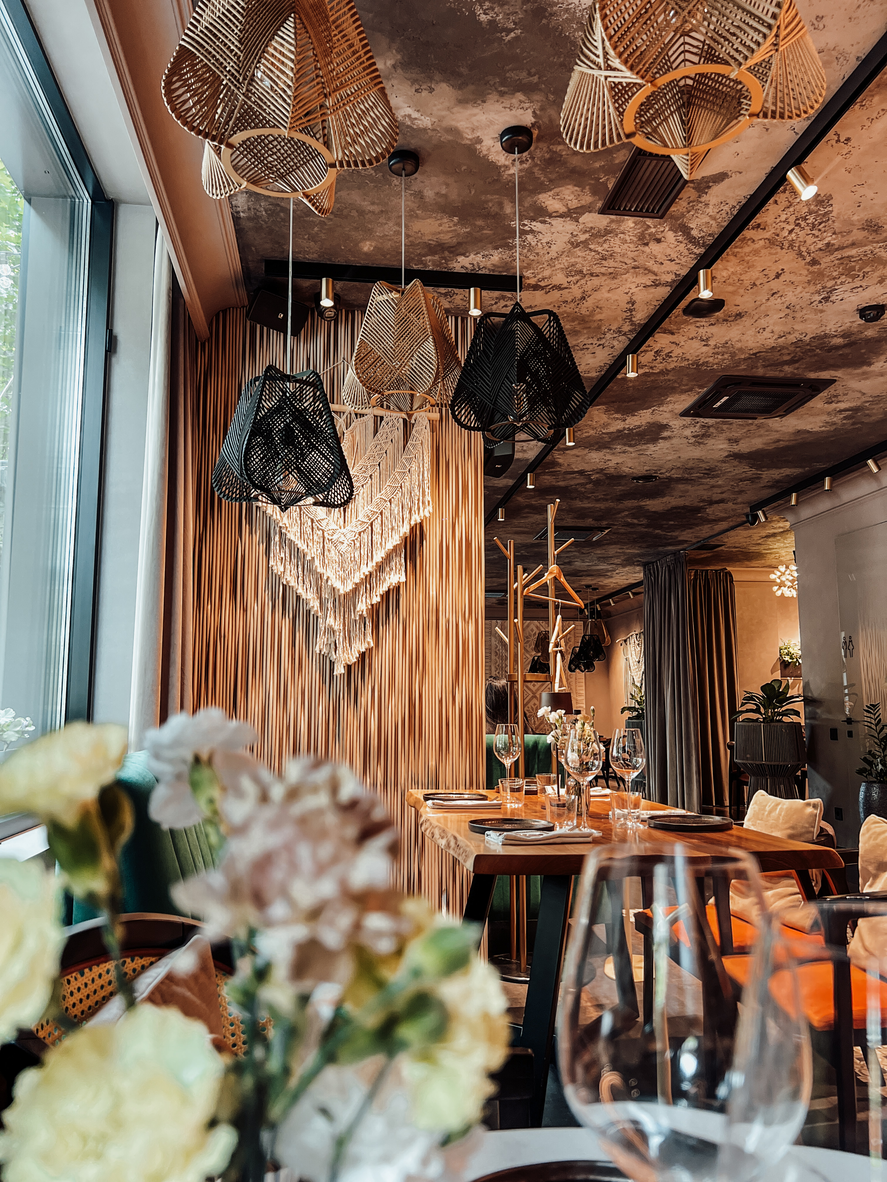 Любов та Люди image 13