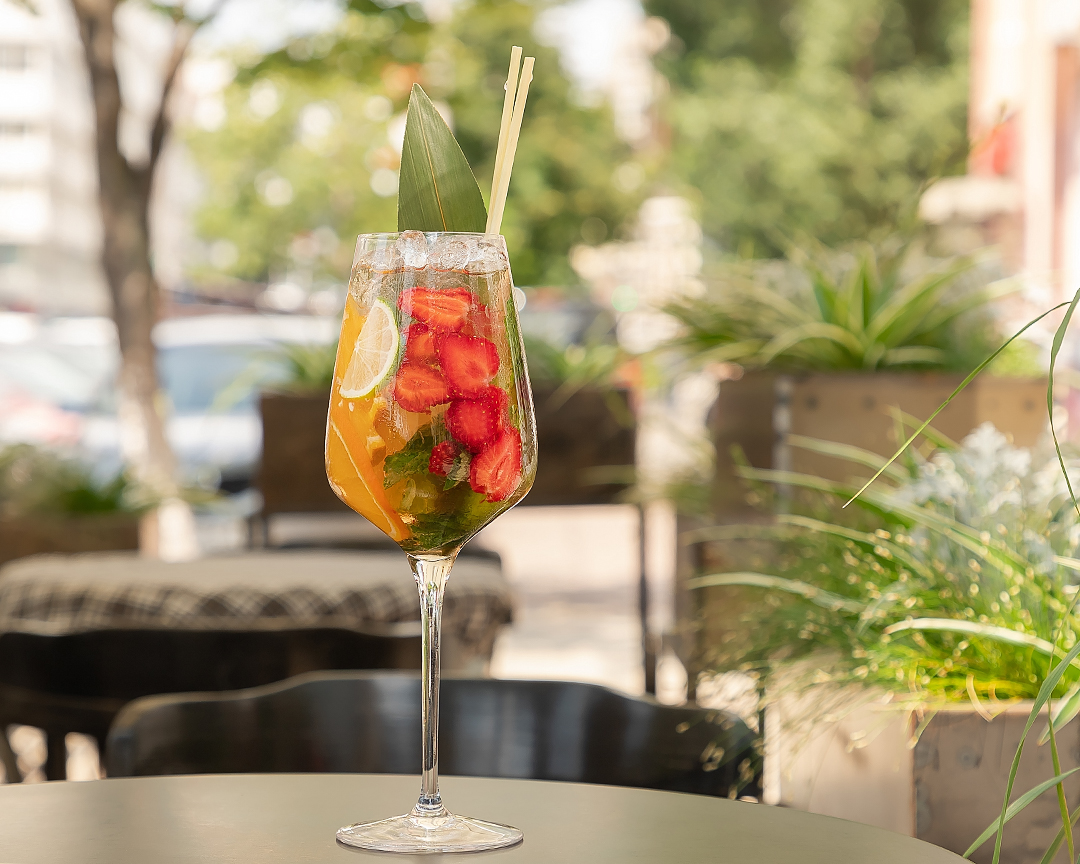 HEDONIST Bar&Kitchen image 12