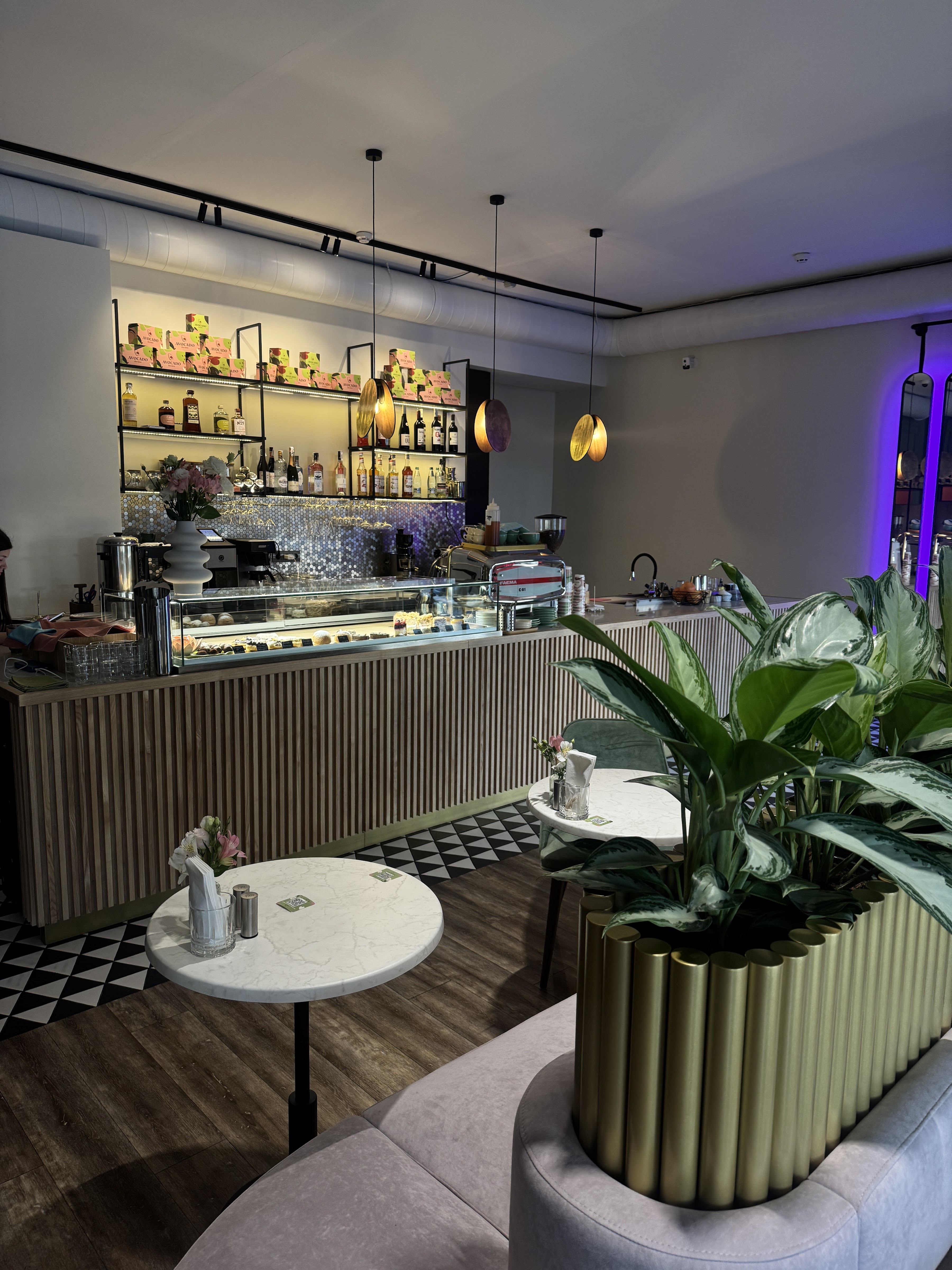 Авокадо Київ 🥑 Avocado Live Love Kyiv image 13