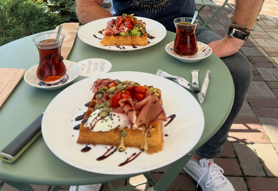 Rabbit Hole Cafe/Restaurant image 20