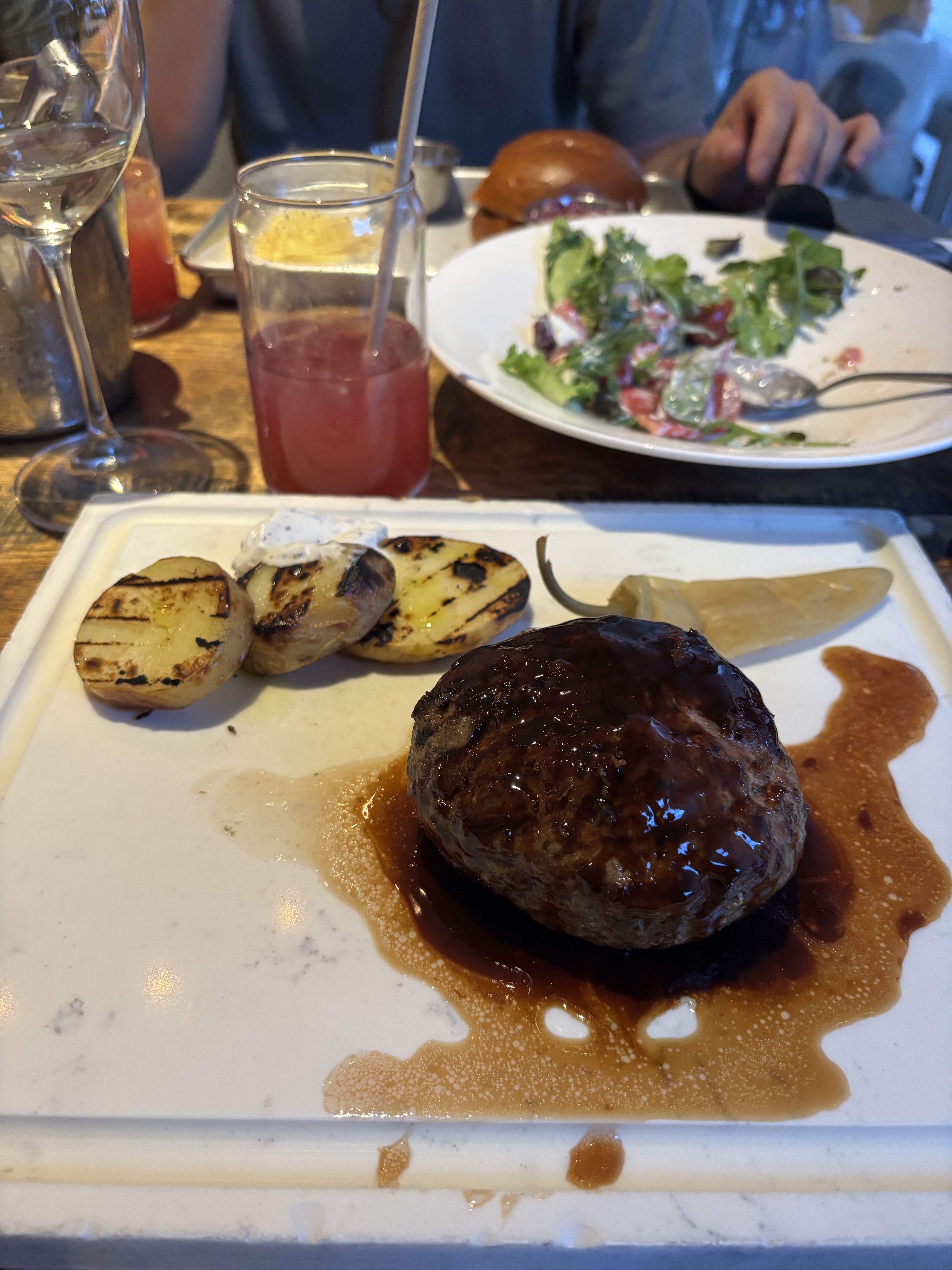 Holy Burger image 17