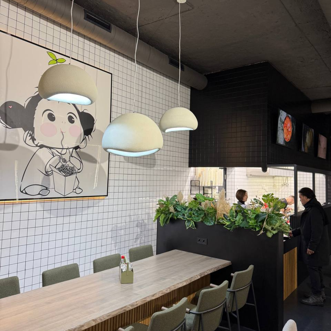 MOMOSHI PAN-ASIAN BISTRO image 14