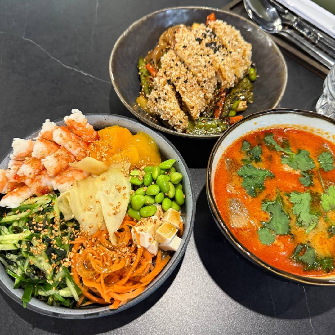 MOMOSHI PAN-ASIAN BISTRO image 20