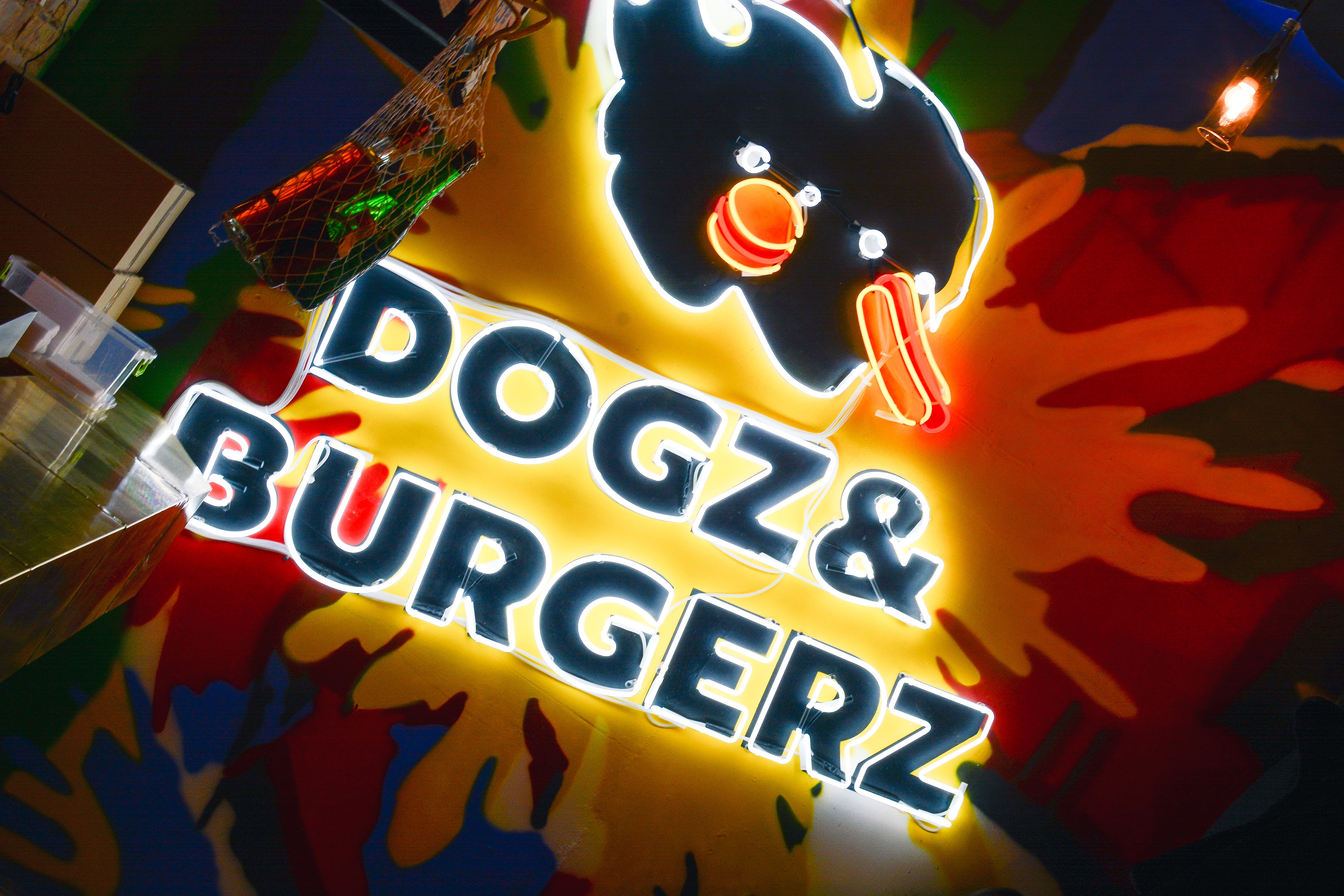 Dogz&Burgerz image 3