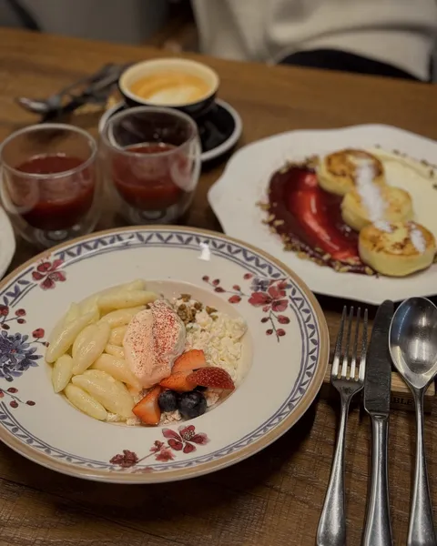 Lucky Restaurant Vinotheque (Лаки Ресторан Винотека) image 16