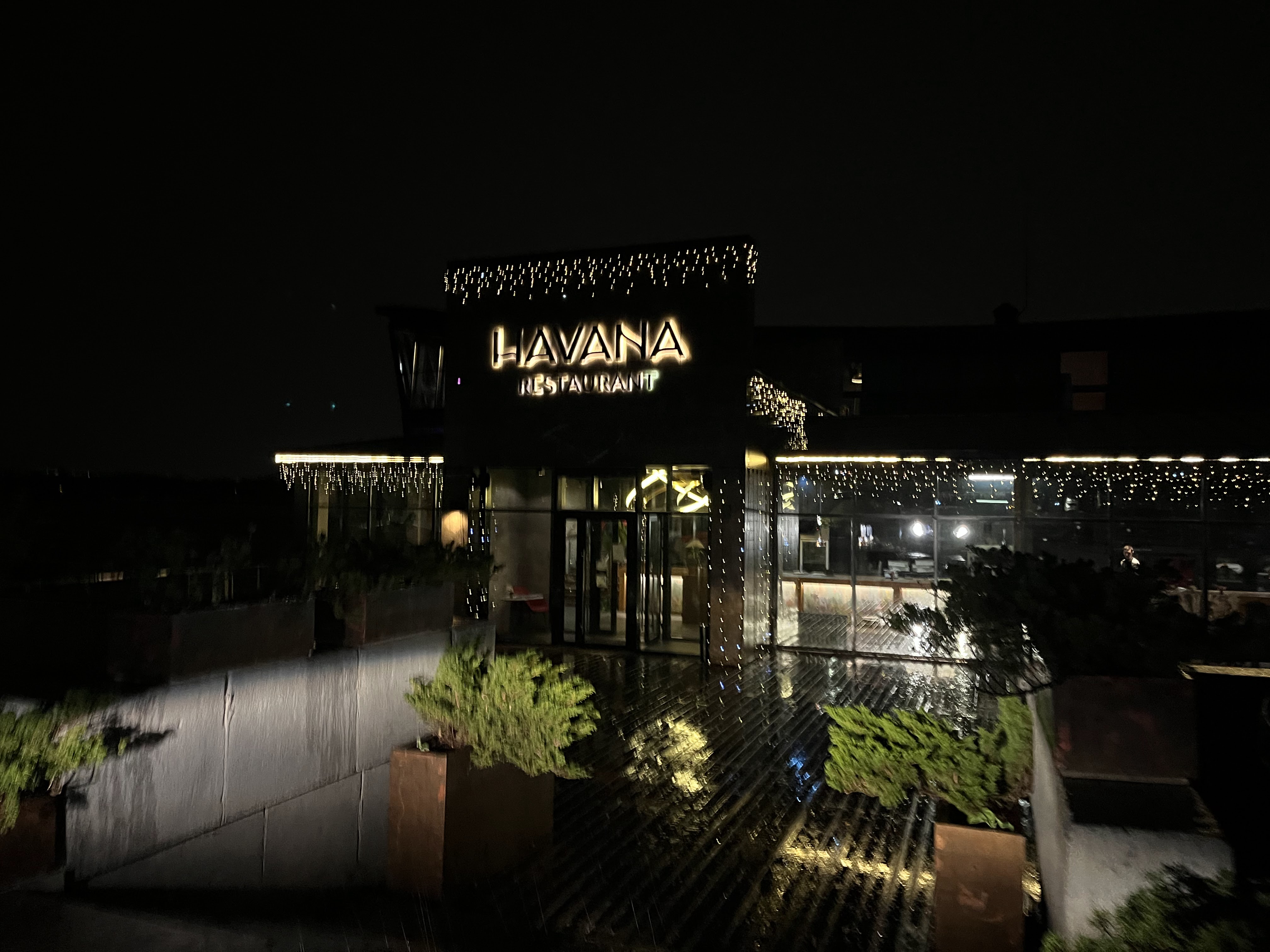 Havana restaurant image 18