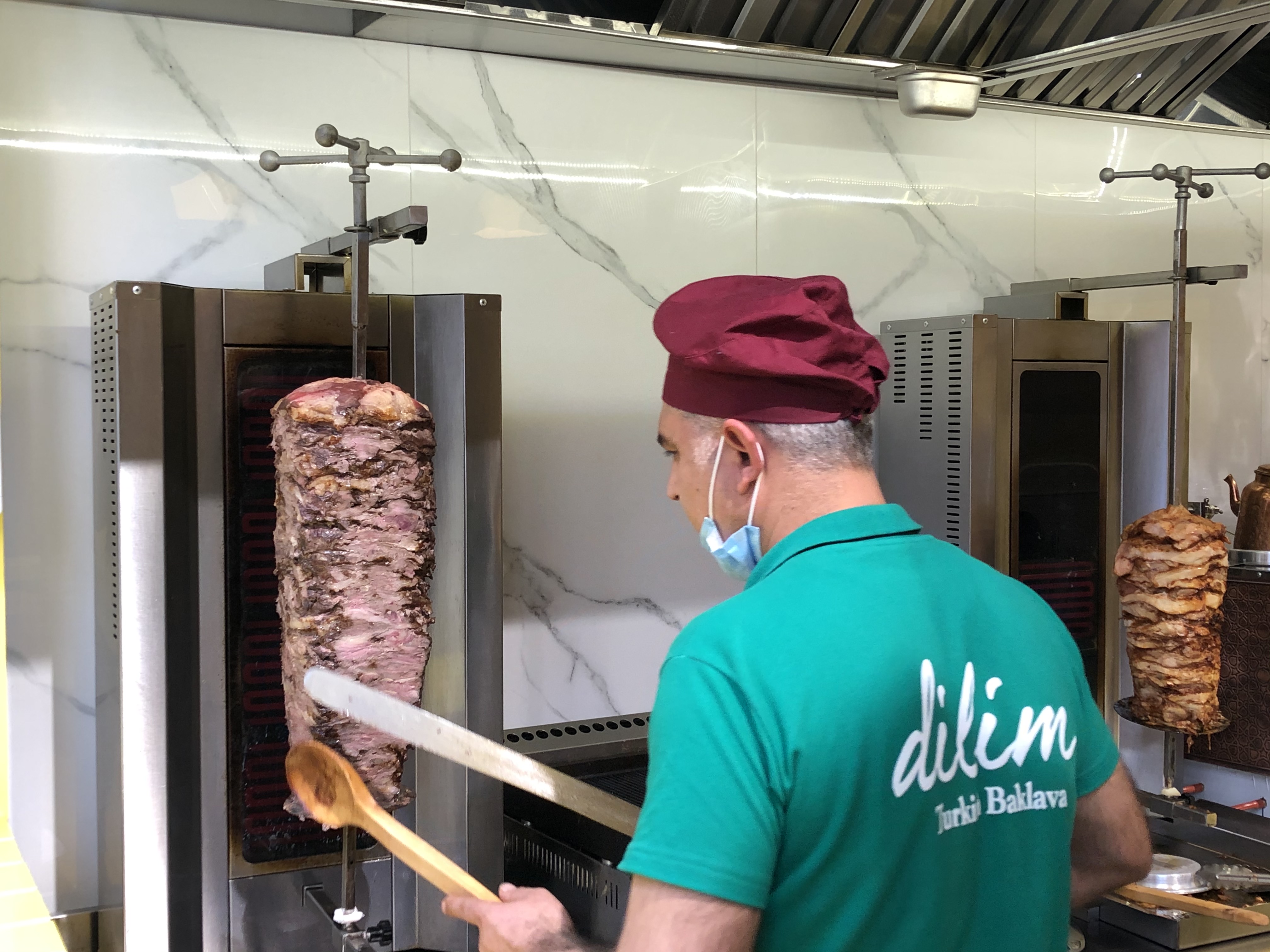 CAPITOL GRILL doner&burger image 18