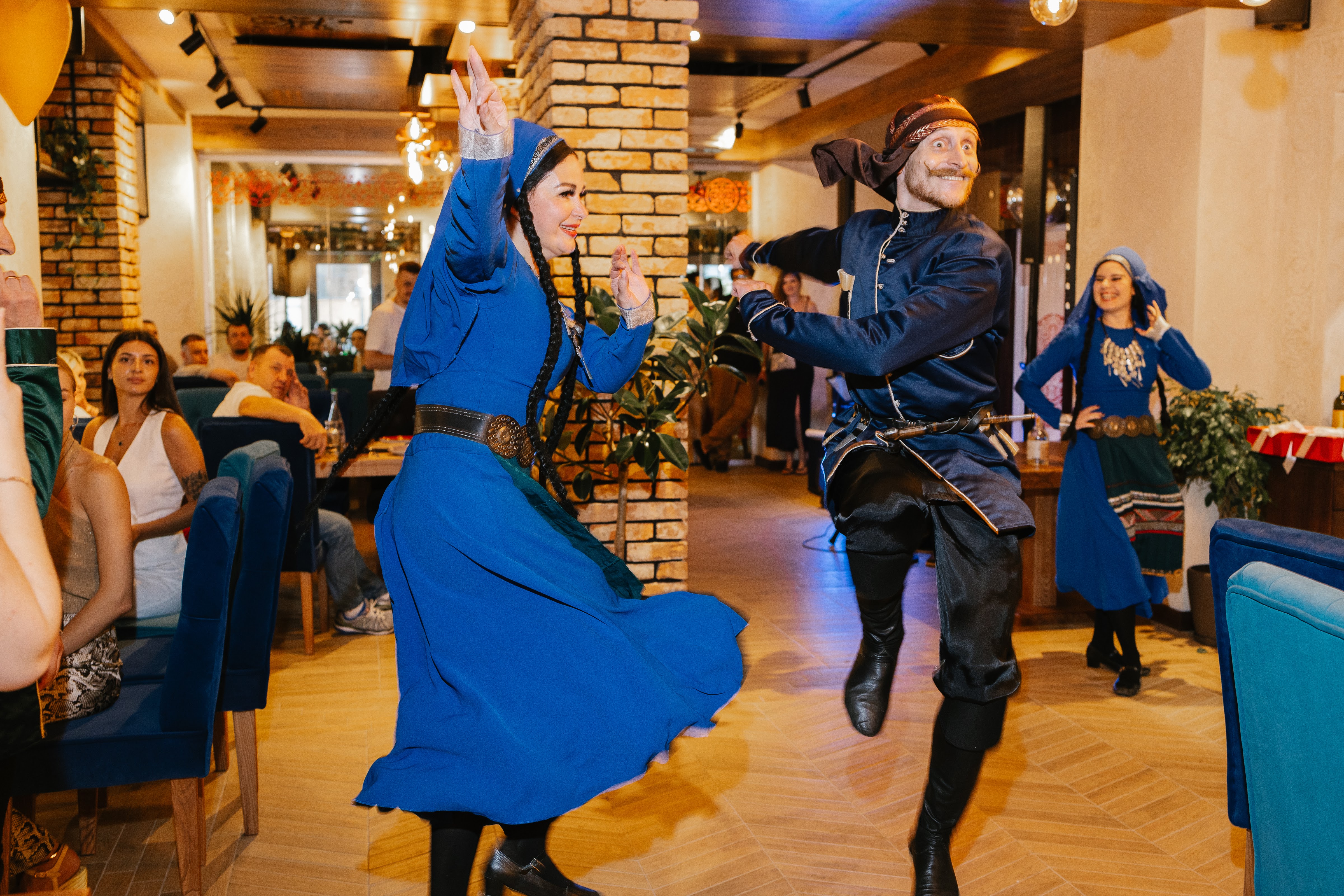 Chacha - Hruzynsʹkyy Restoran image 11