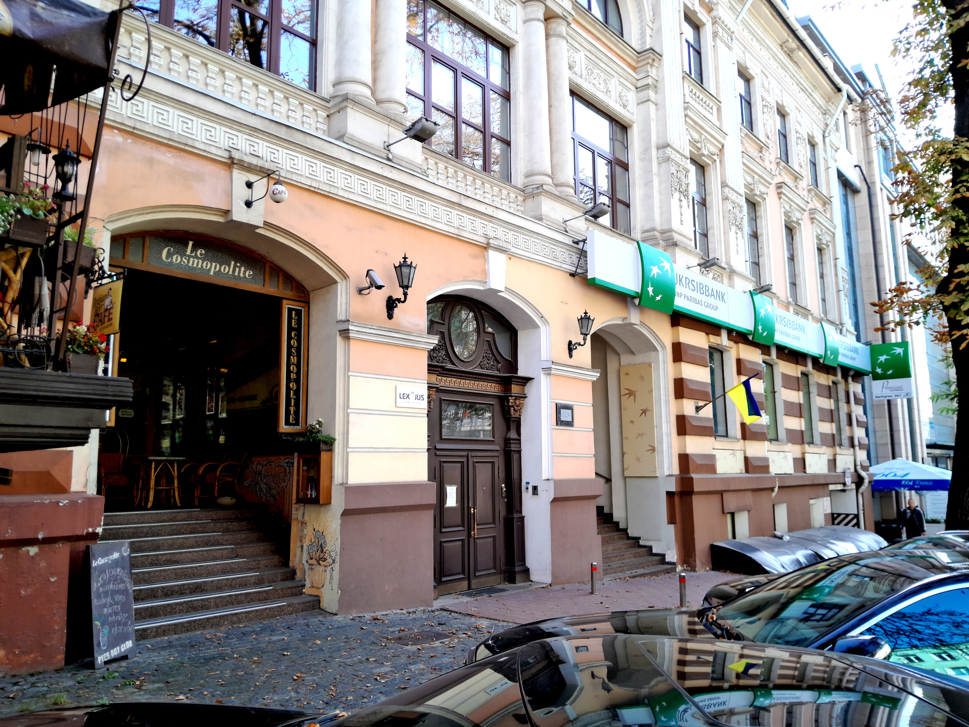 Le Cosmopolite image 14