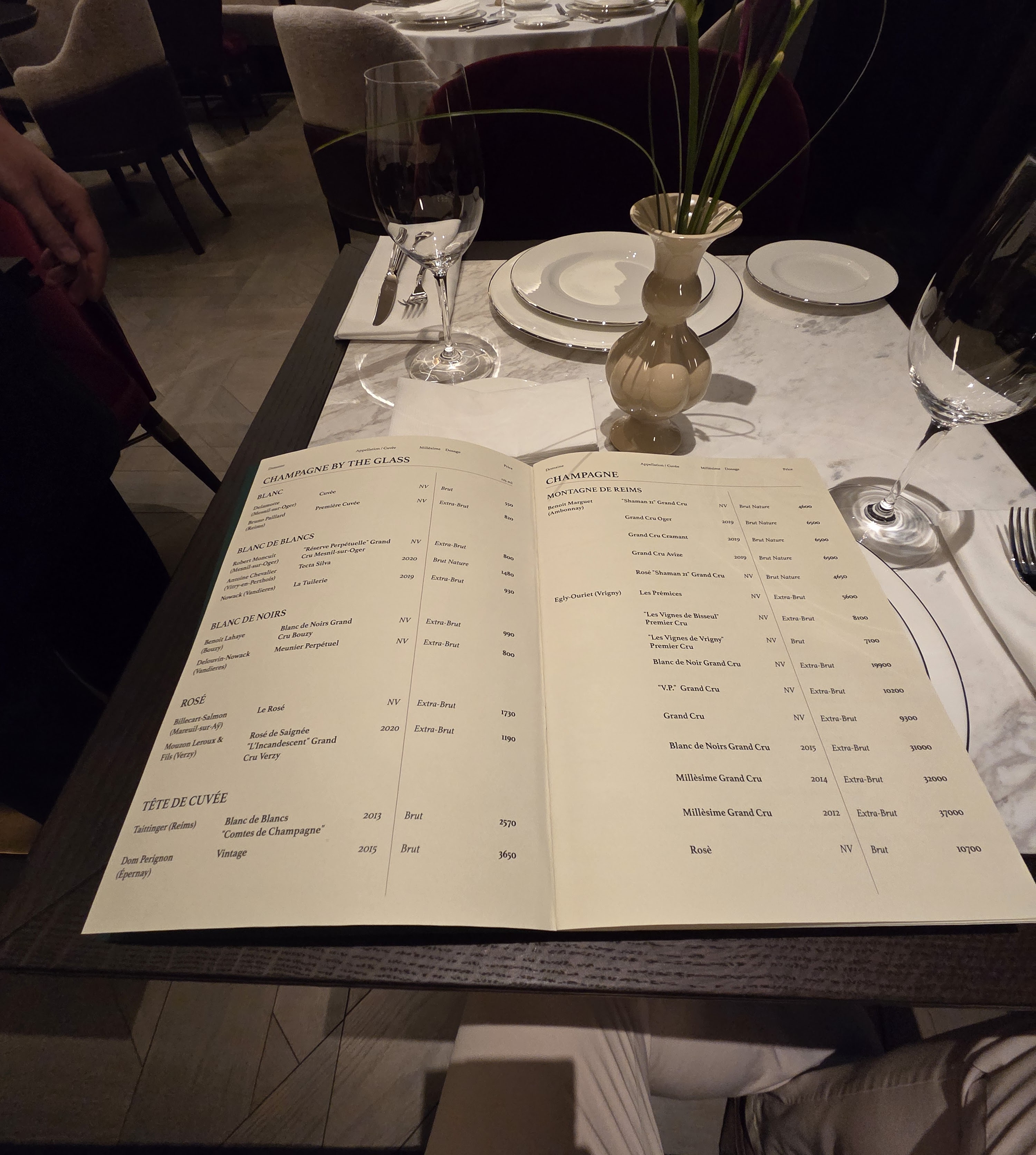 SalonDuChampagne image 20