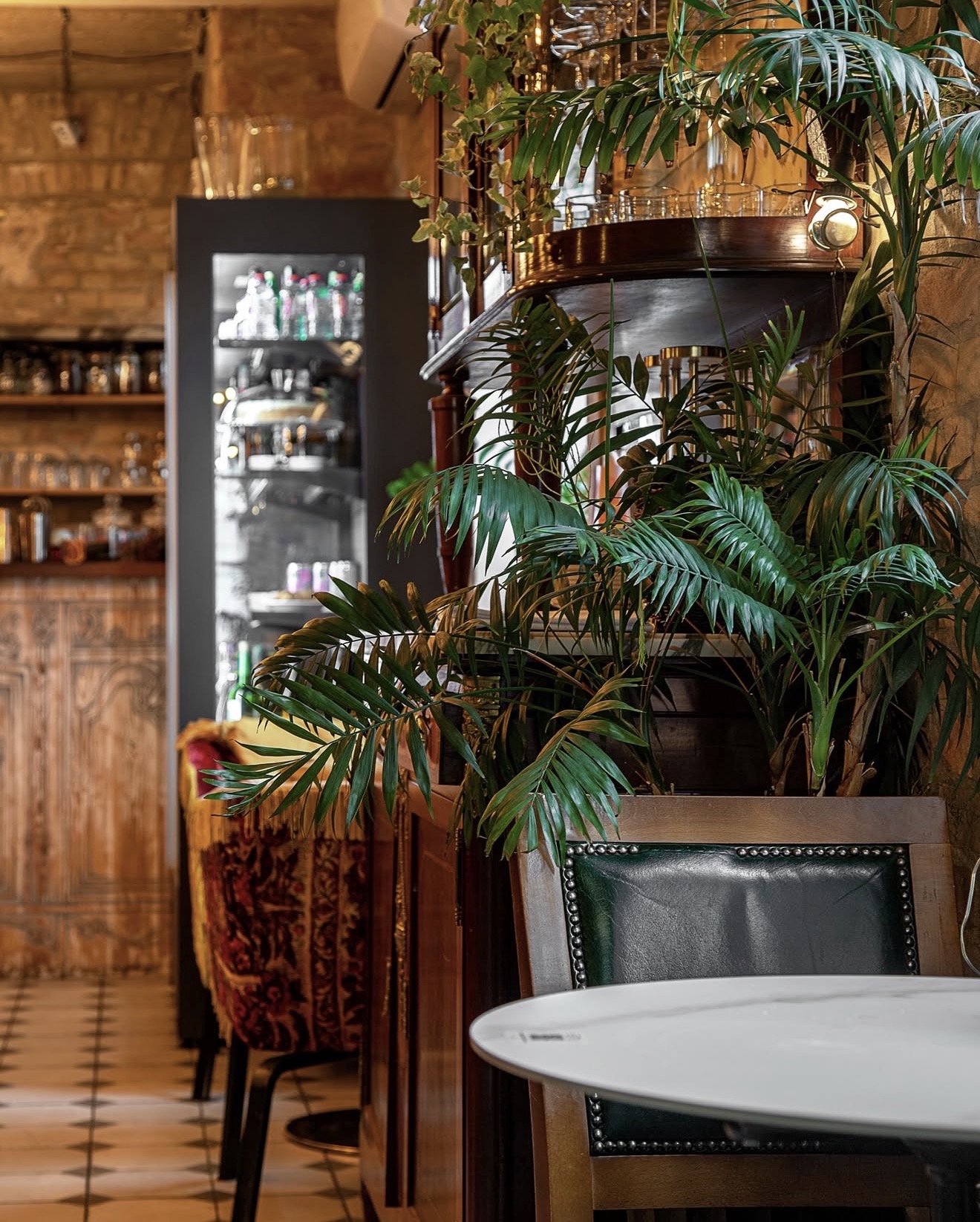 Madam bistro image 11