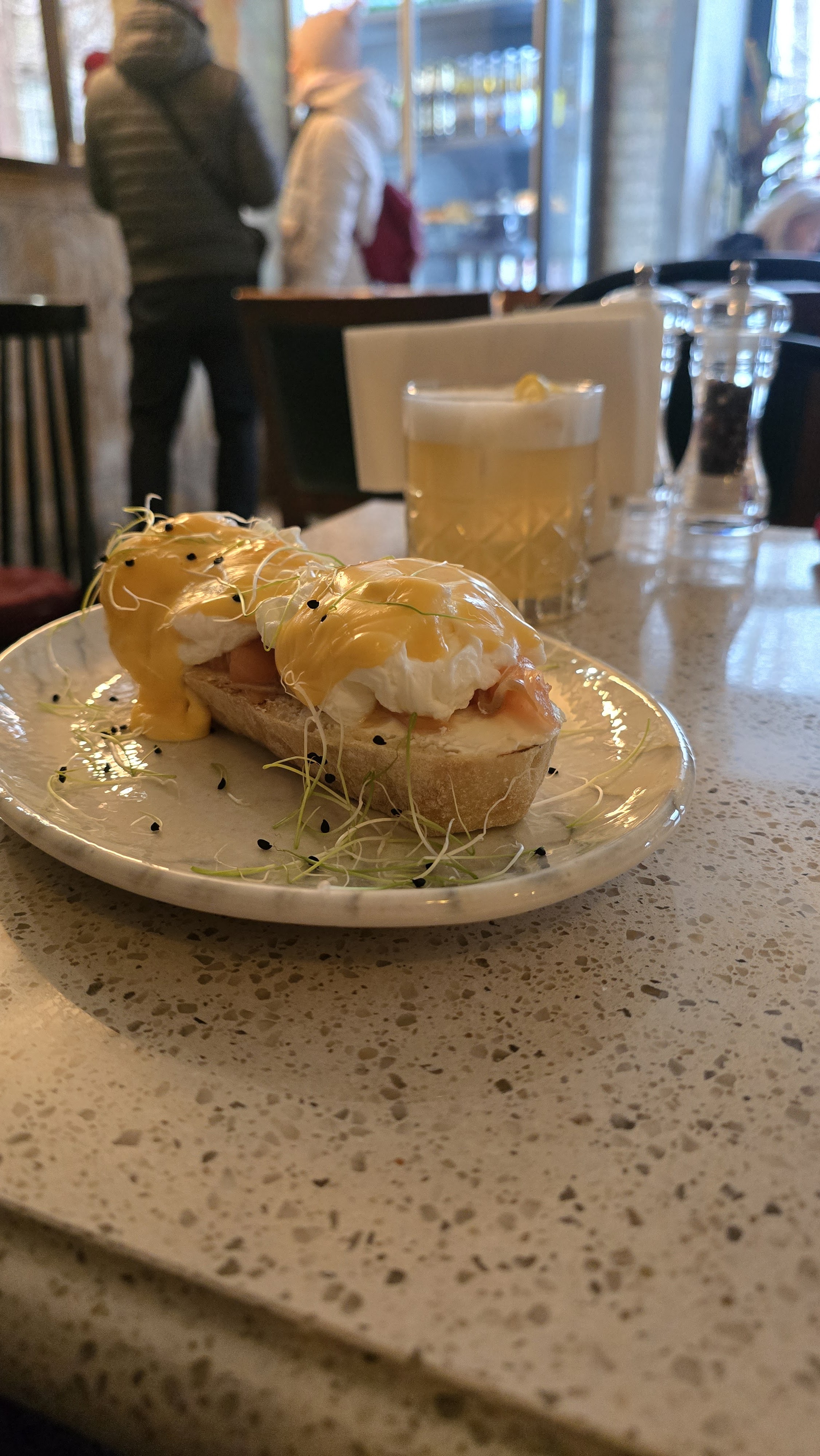 Madam bistro image 15