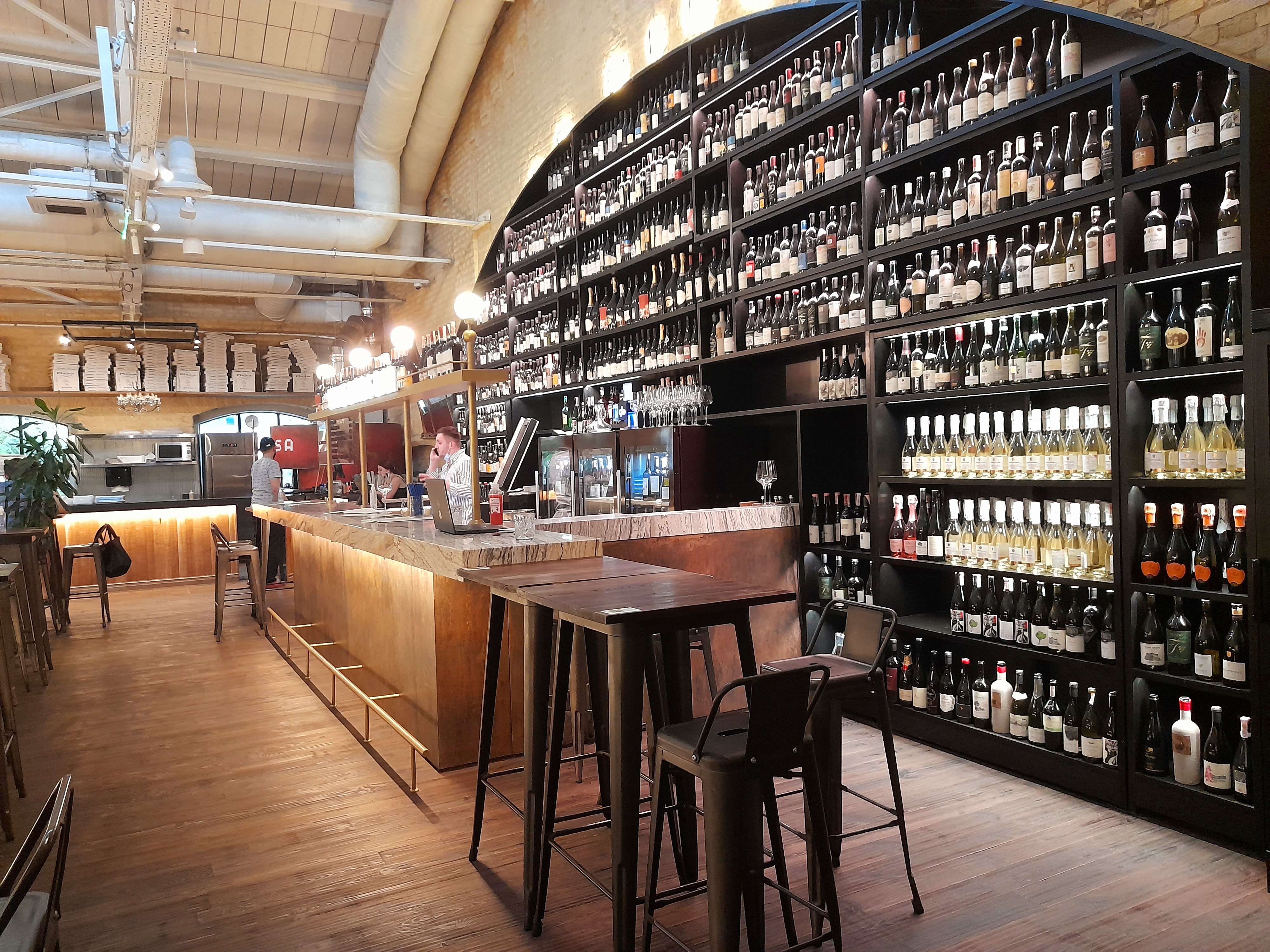 V'yetnamsʹkyy Pryvit image 11