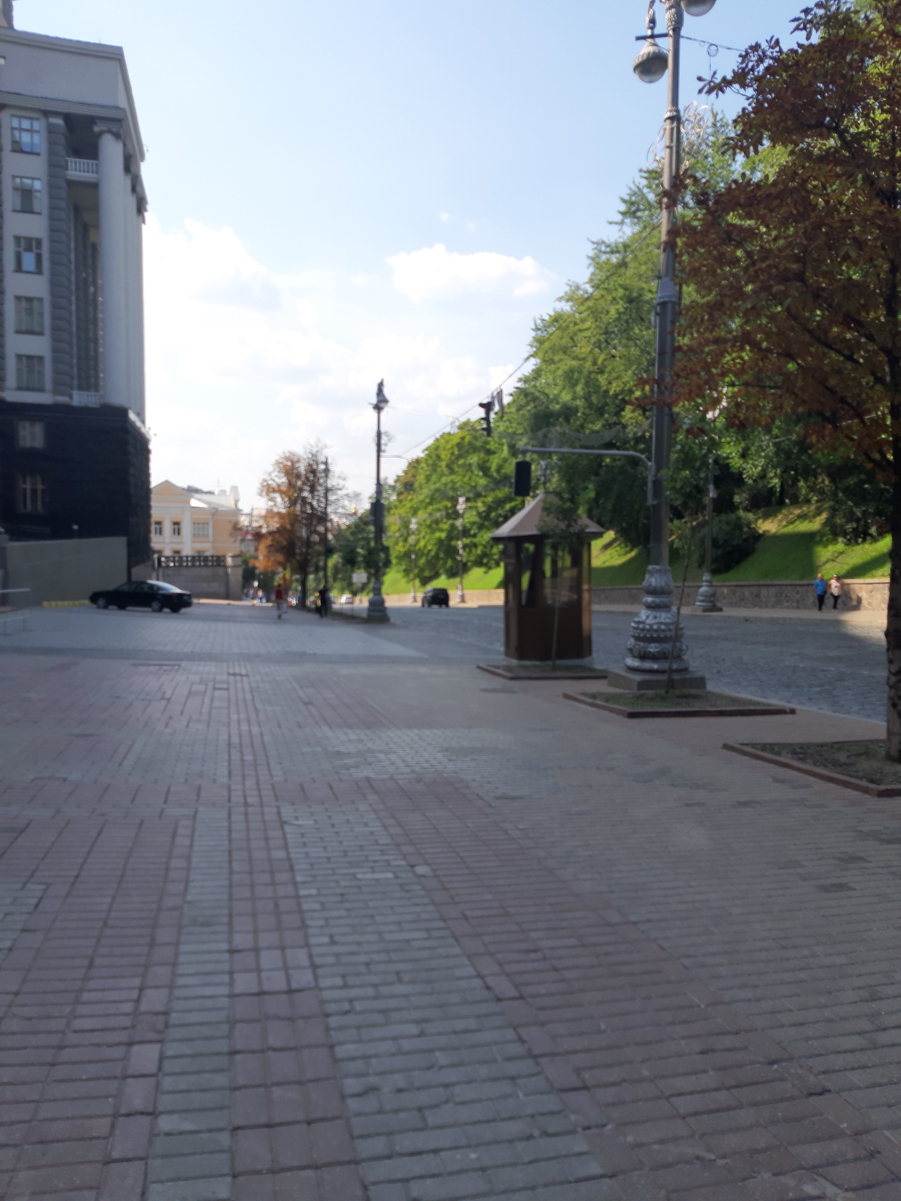 Mariinsky yard image 10