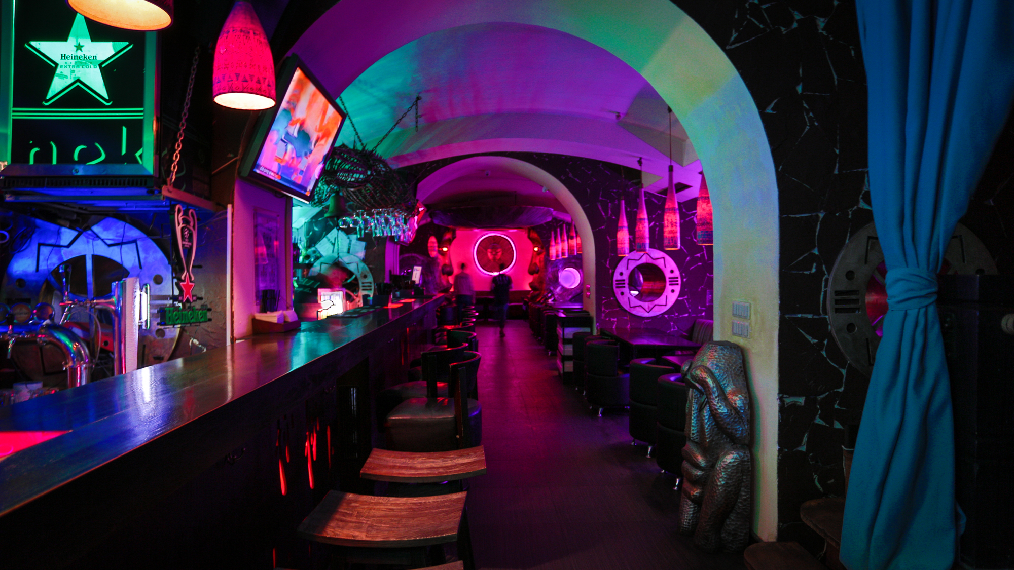 Fiji Lounge Bar image 1