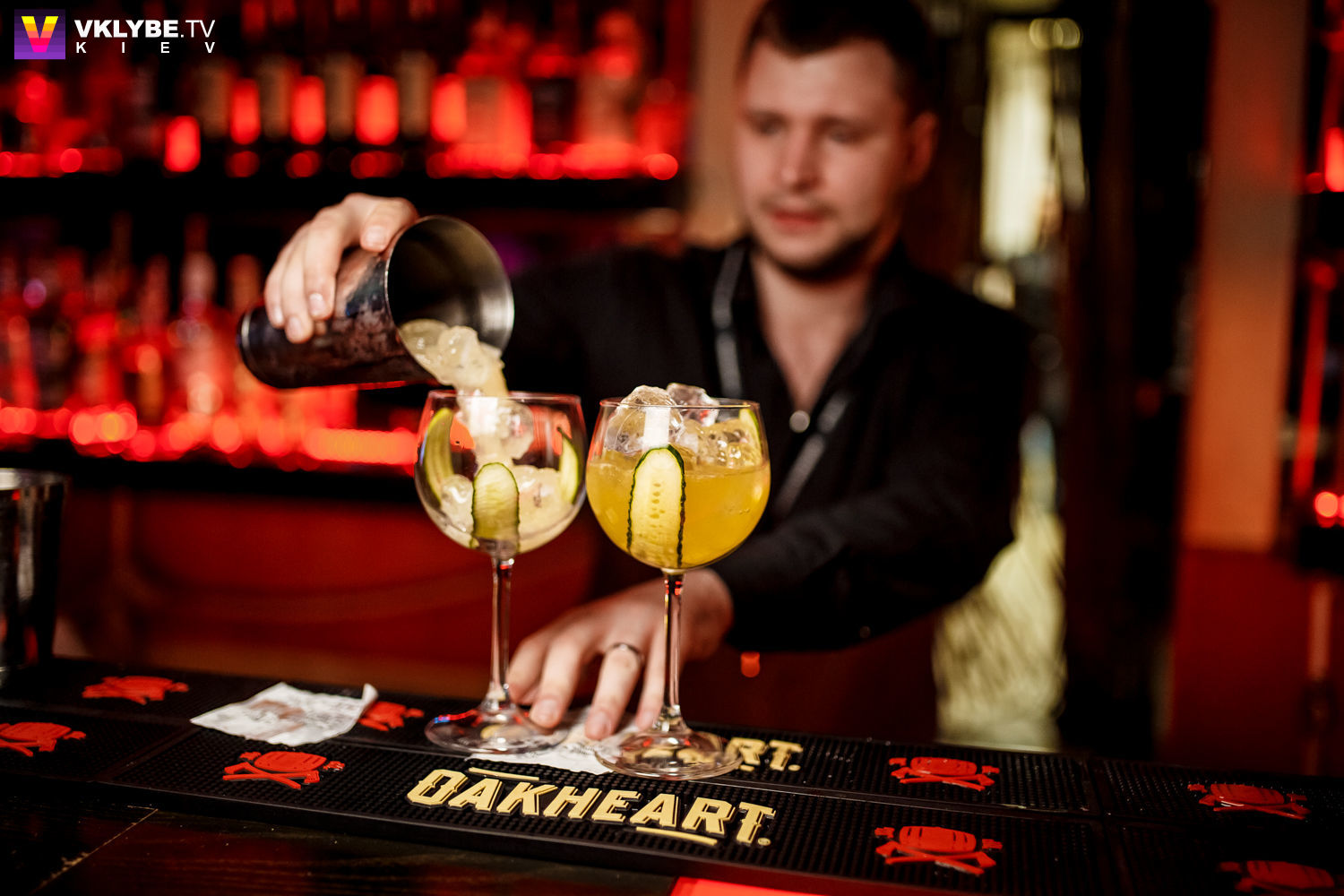 Fiji Lounge Bar image 5