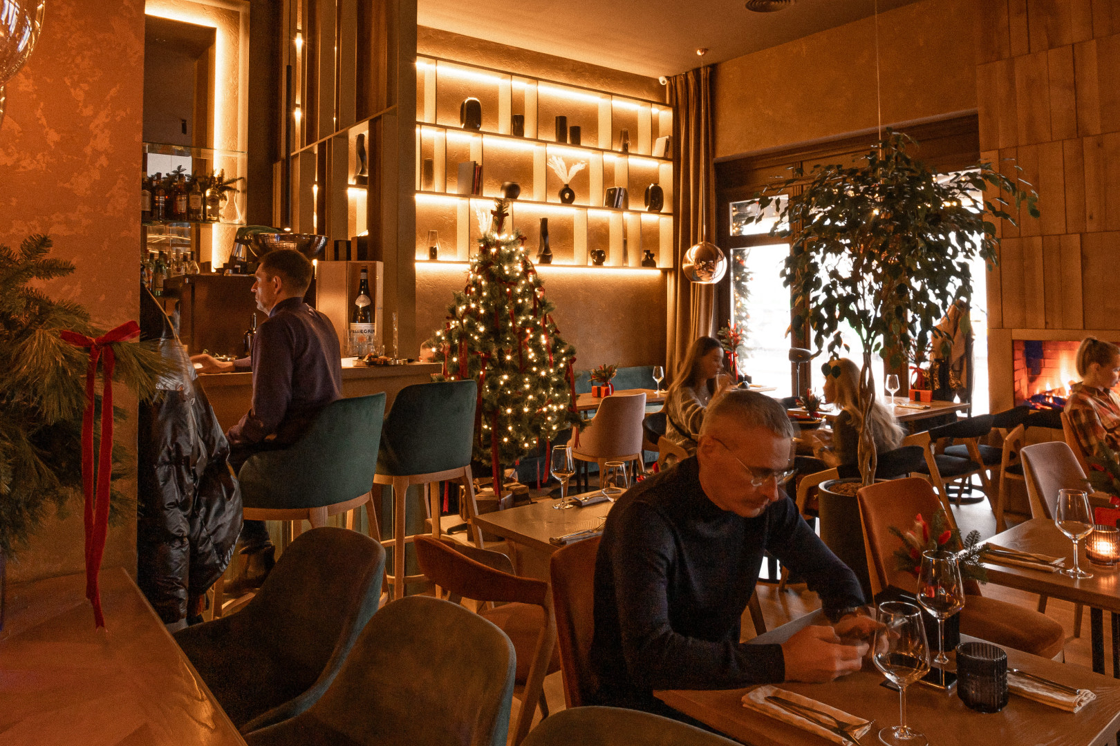 SORSO wine & gastro bar image 2