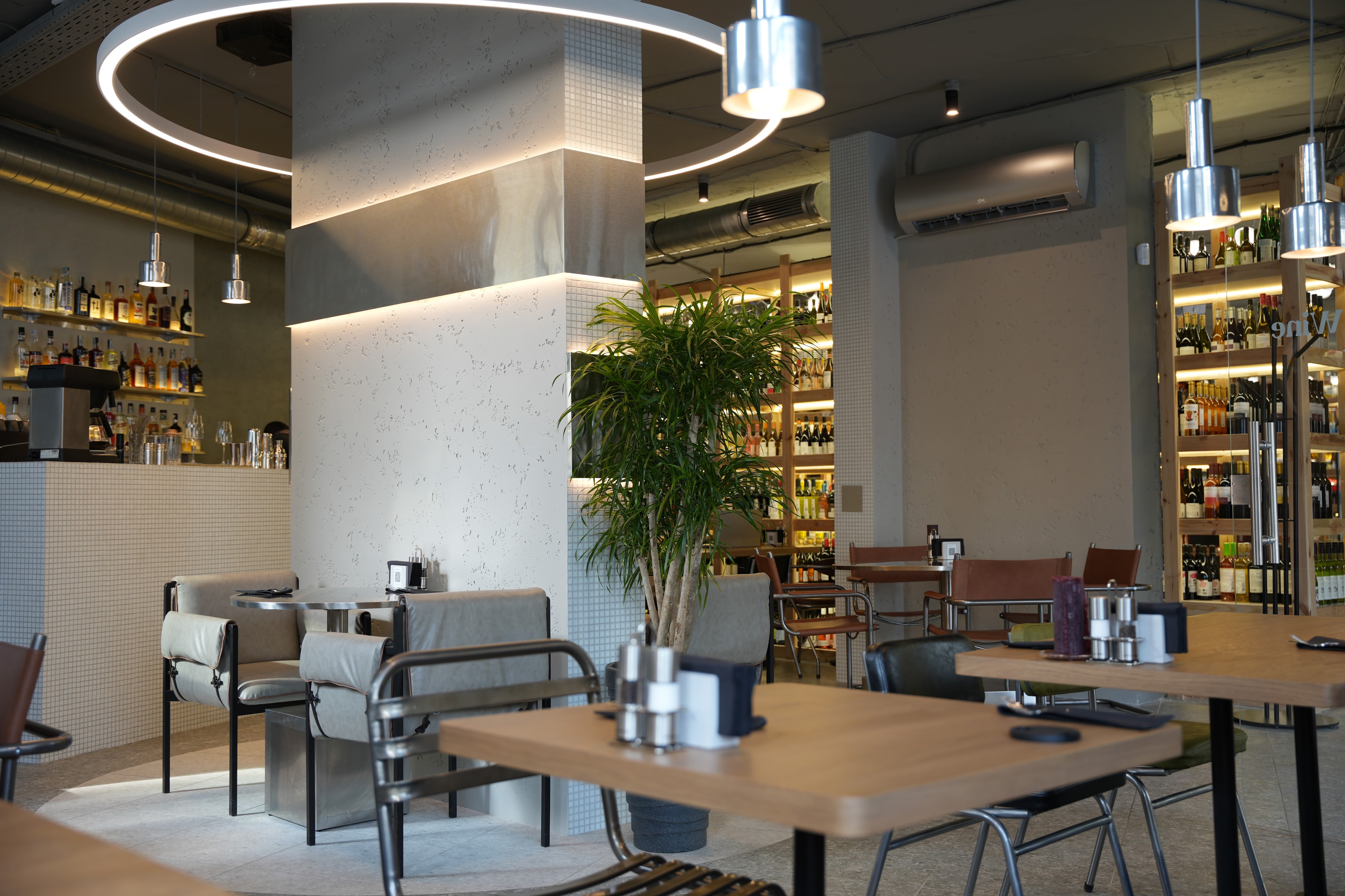 NOW - Not Only Wine image 14