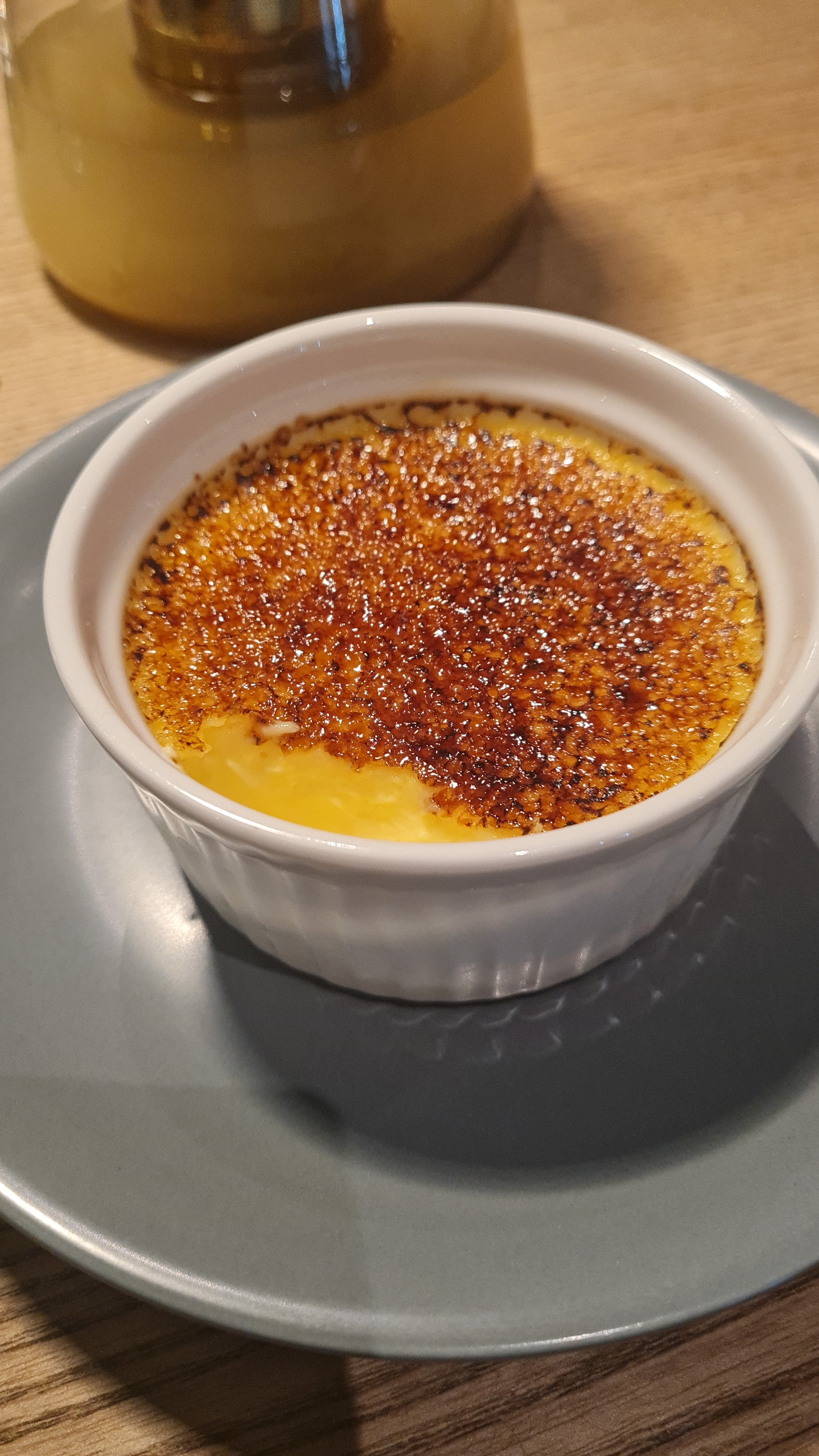 rise • café image 16