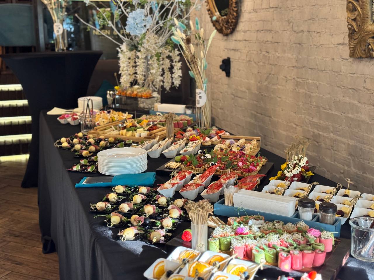 NLSN & FRNDS CF image 15