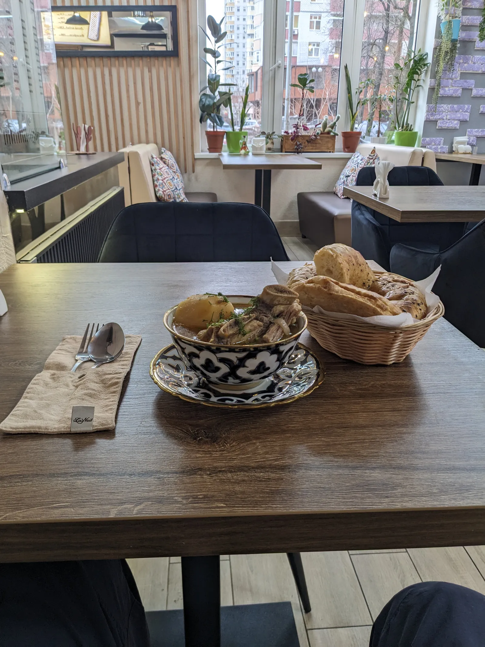 Kafe "Plov Nomer 1" image 17