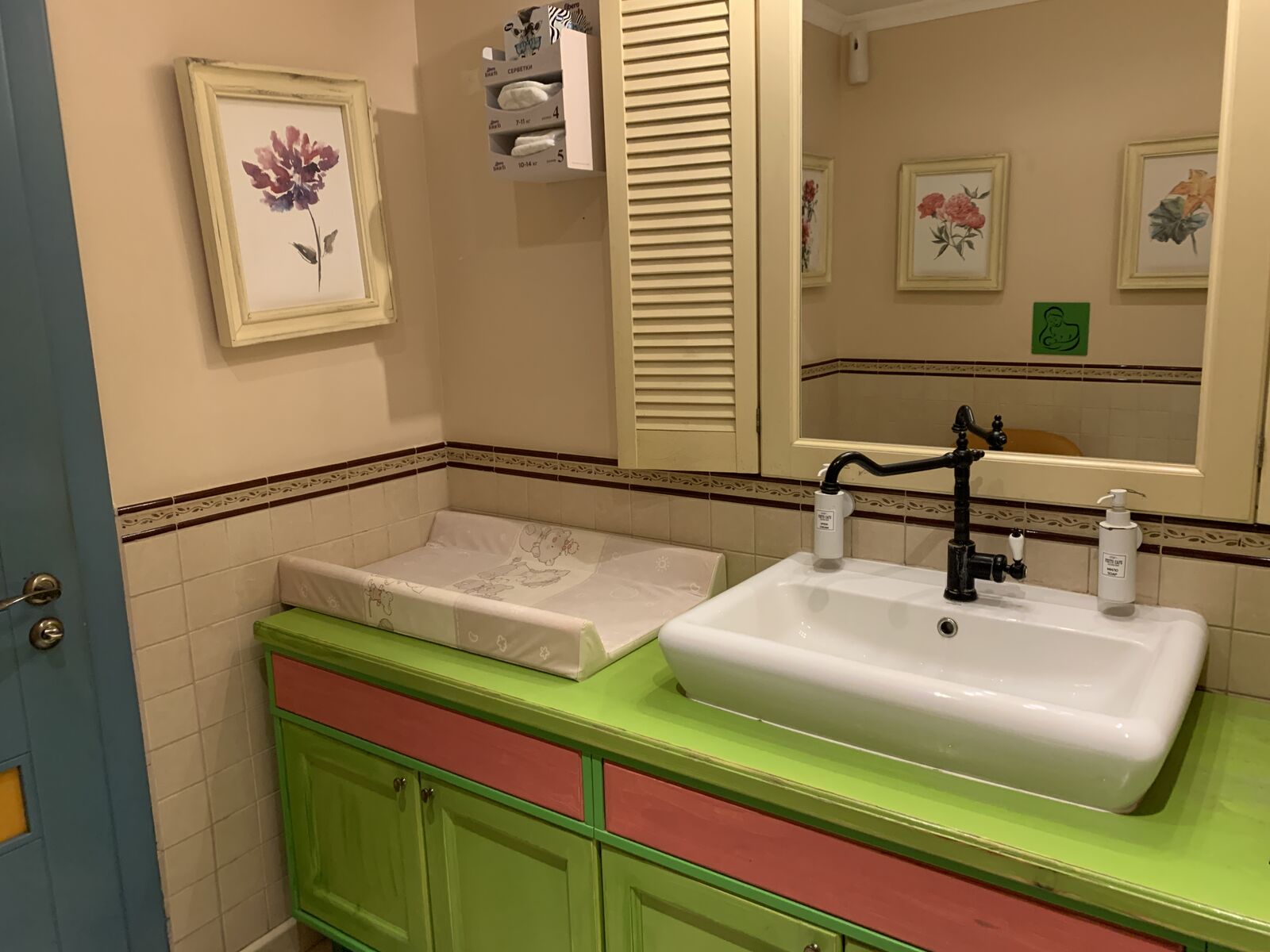 Pesto Cafe image 17