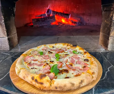 Dom Pizza Піцца на дровах image 12