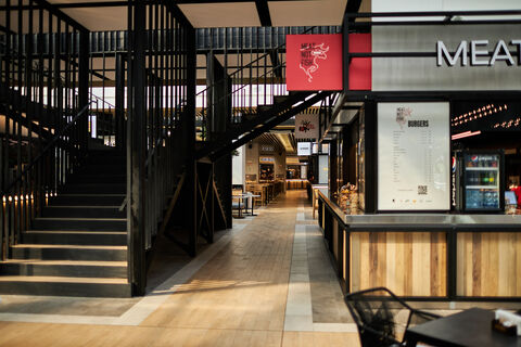 Stars social Space & Food market - ГОЛОВНИЙ ФУДМАРКЕТ УКРАЇНИ image 1