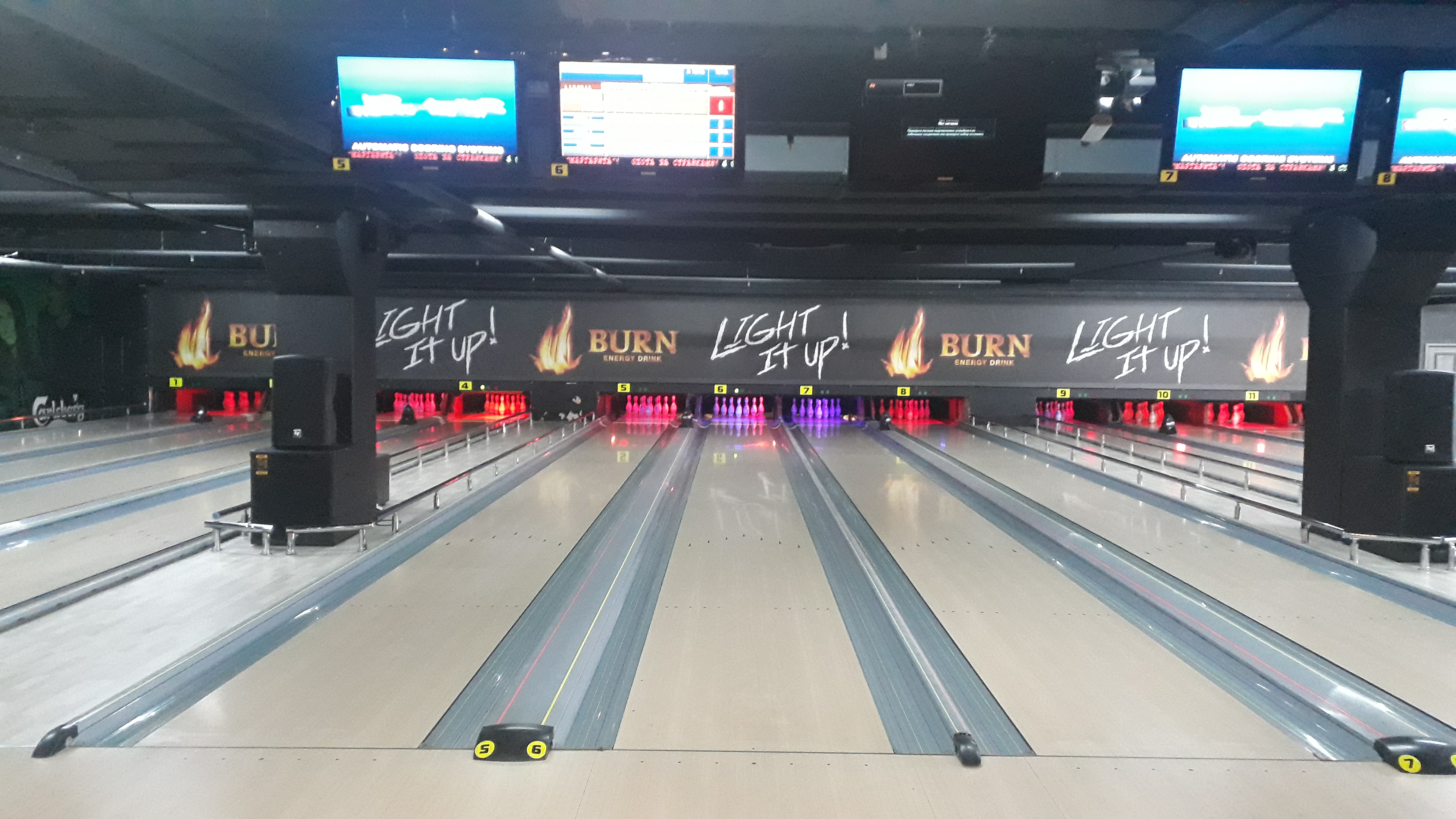 Караоке-боулінг клуб Bowling SkyMall image 4