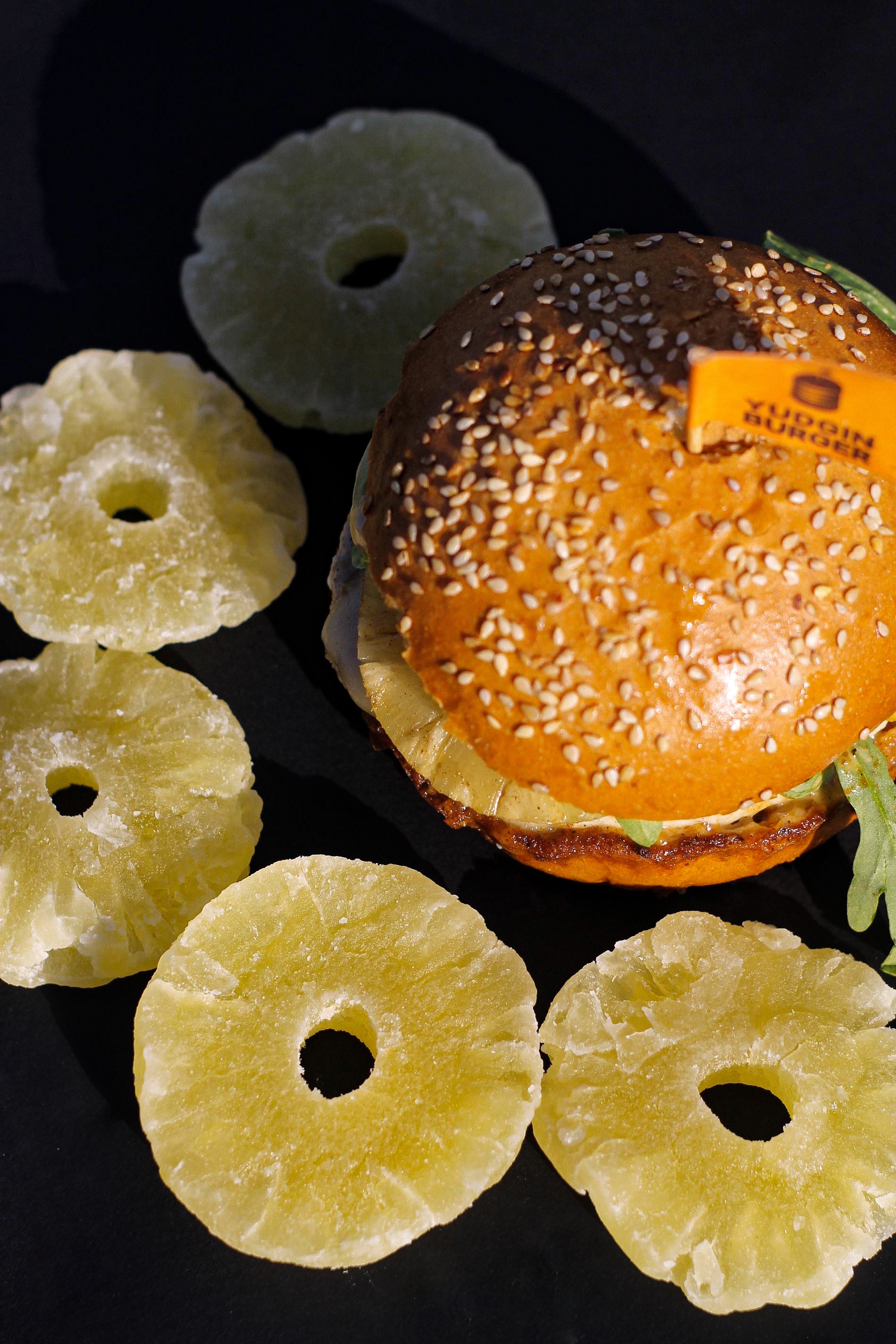 Yudgin Burger image 2