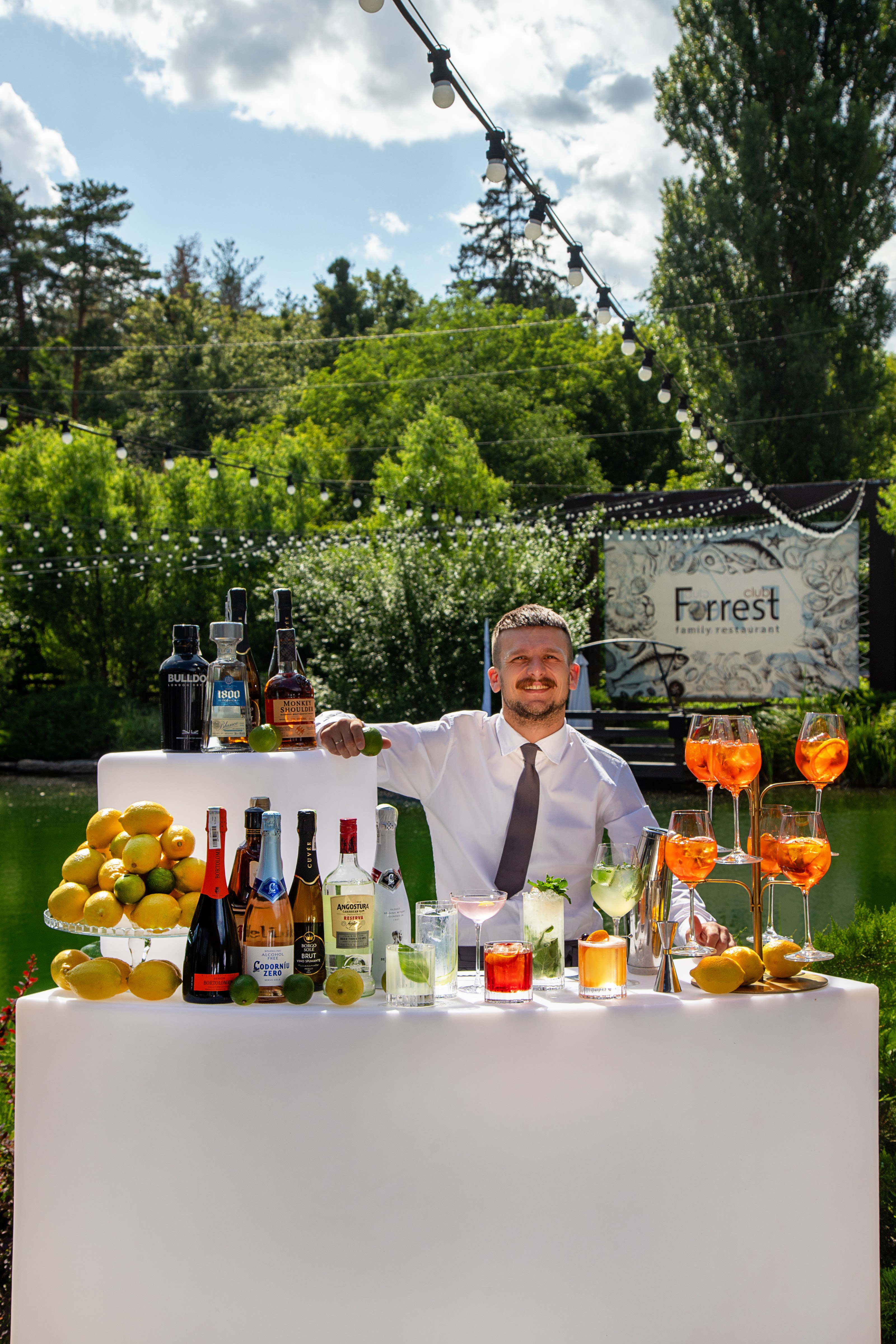 Forrest Club image 20