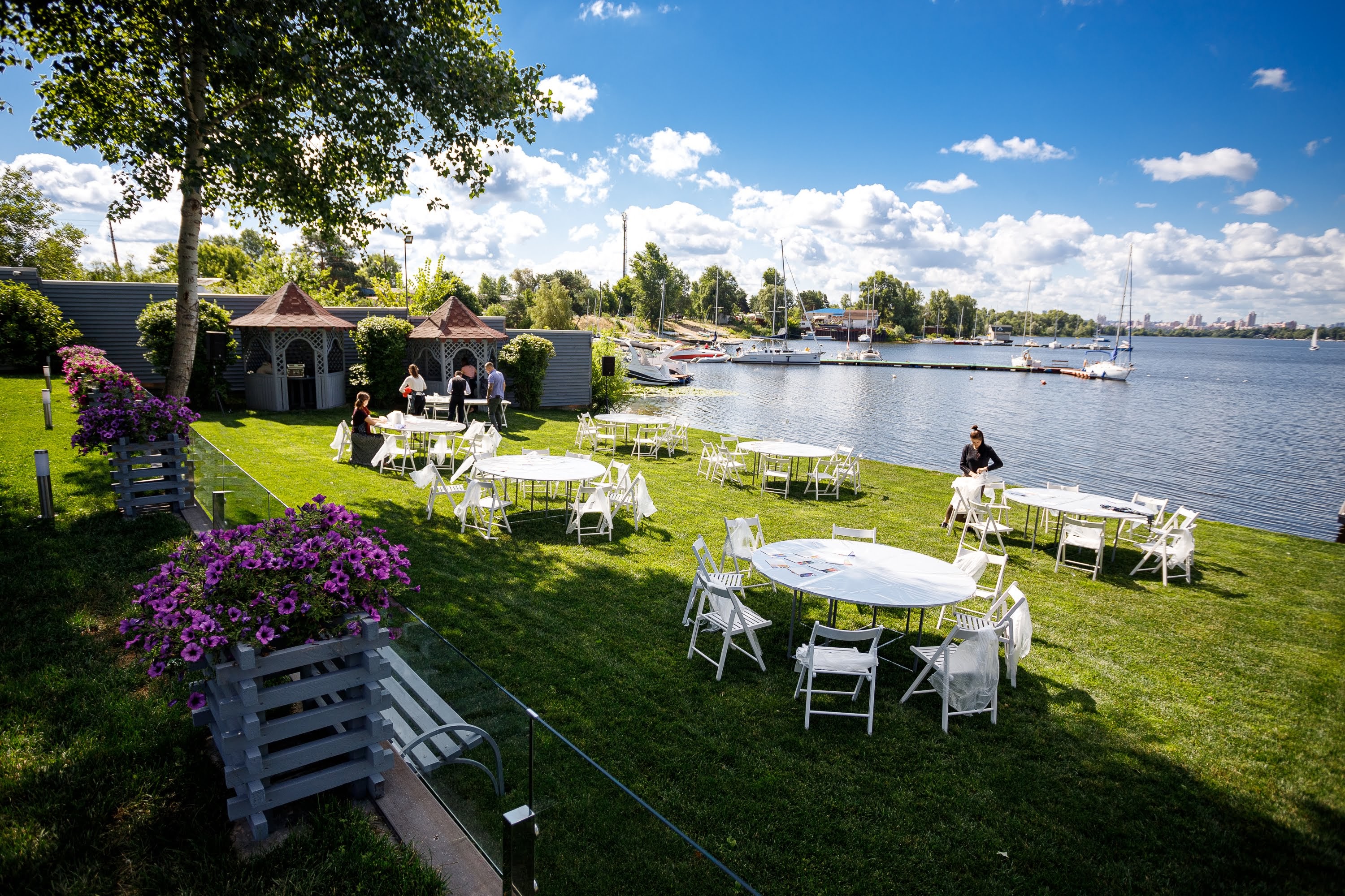 The GRAND Place image 15