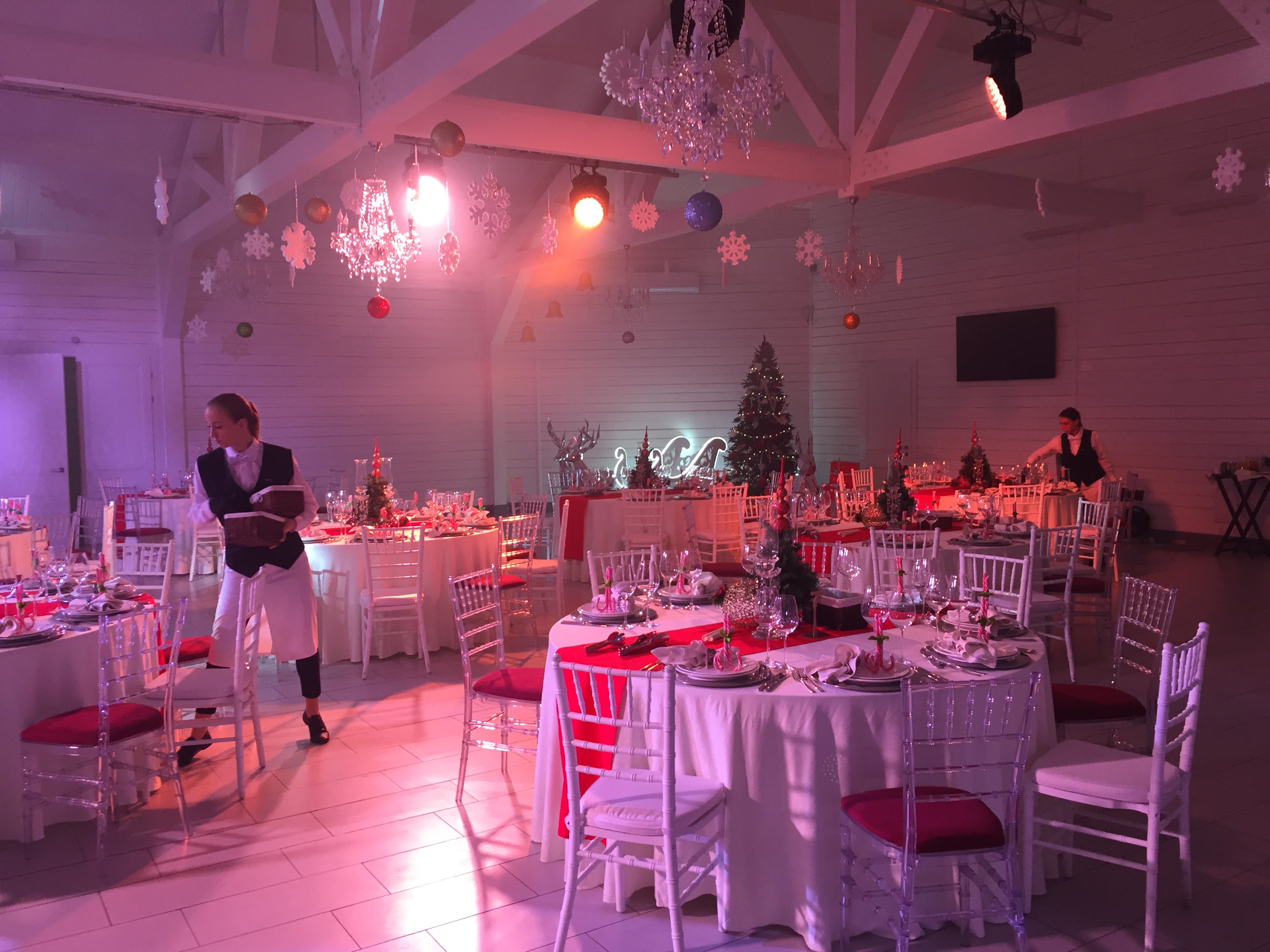 The GRAND Place image 20