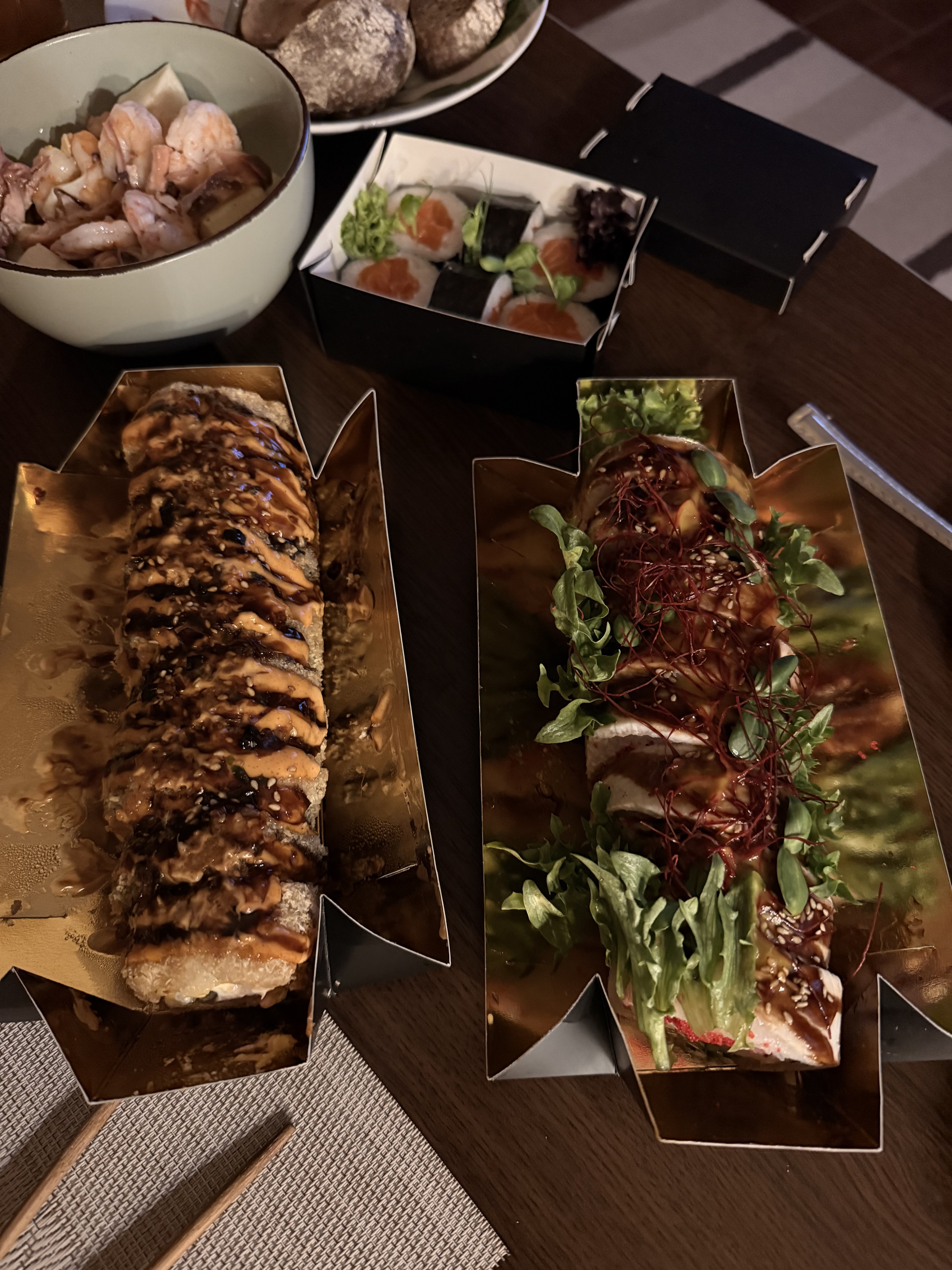 А MeNi...(Сакана )суші, піца, бургери Обухів image 8