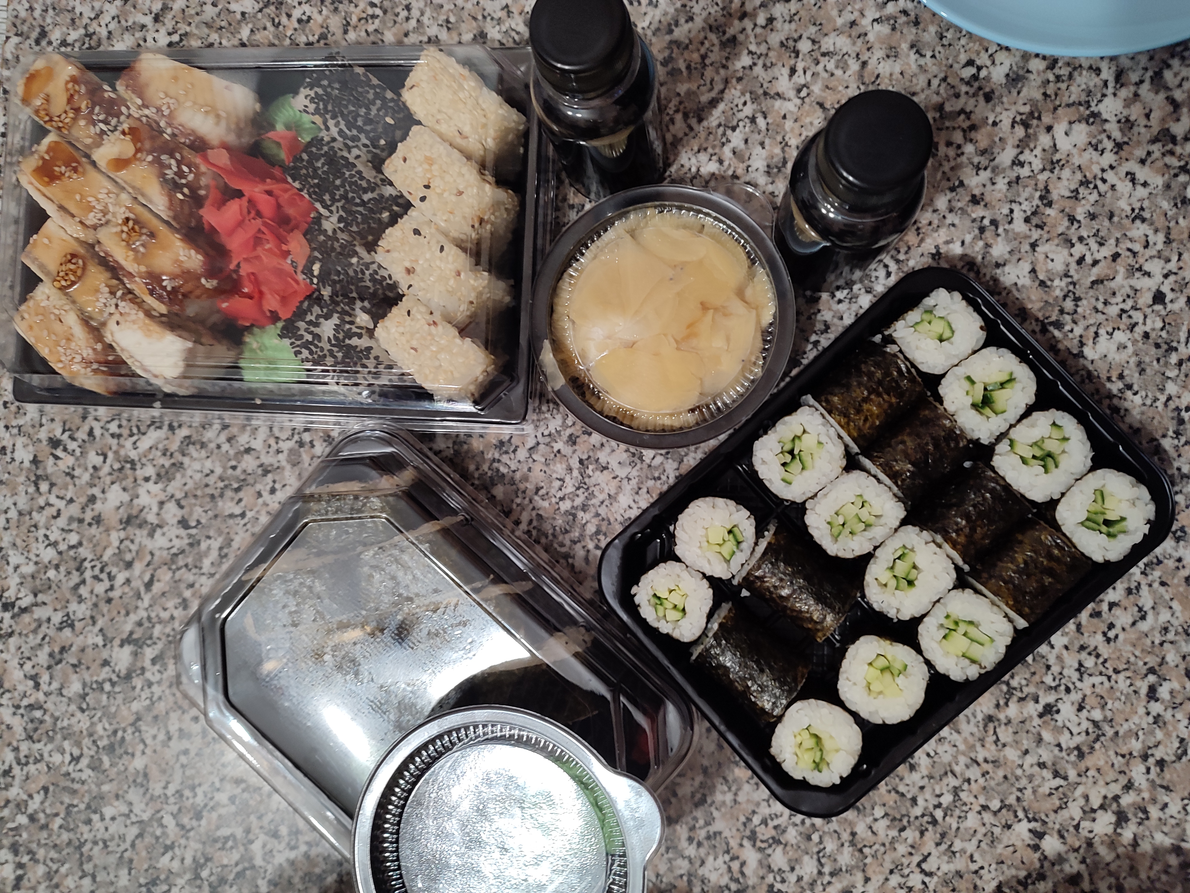 Maxi Sushi Українка image 16