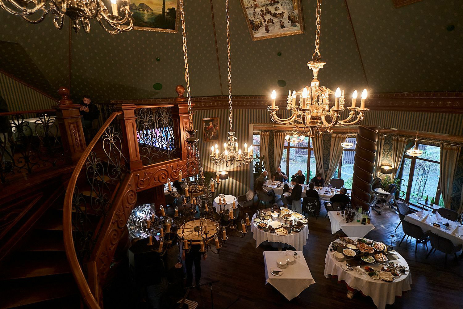 Merchant's yard image 17