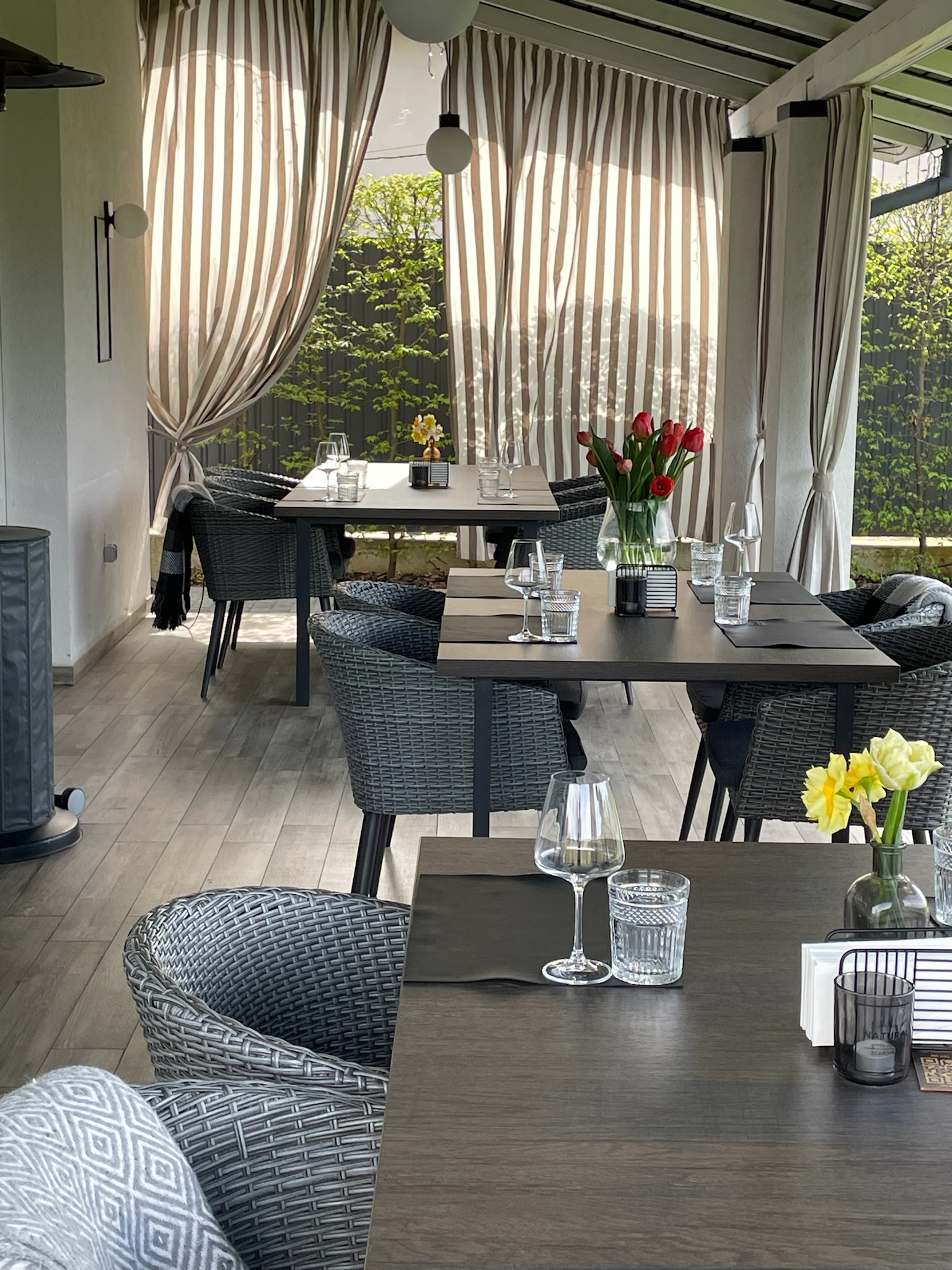 De Вино image 11