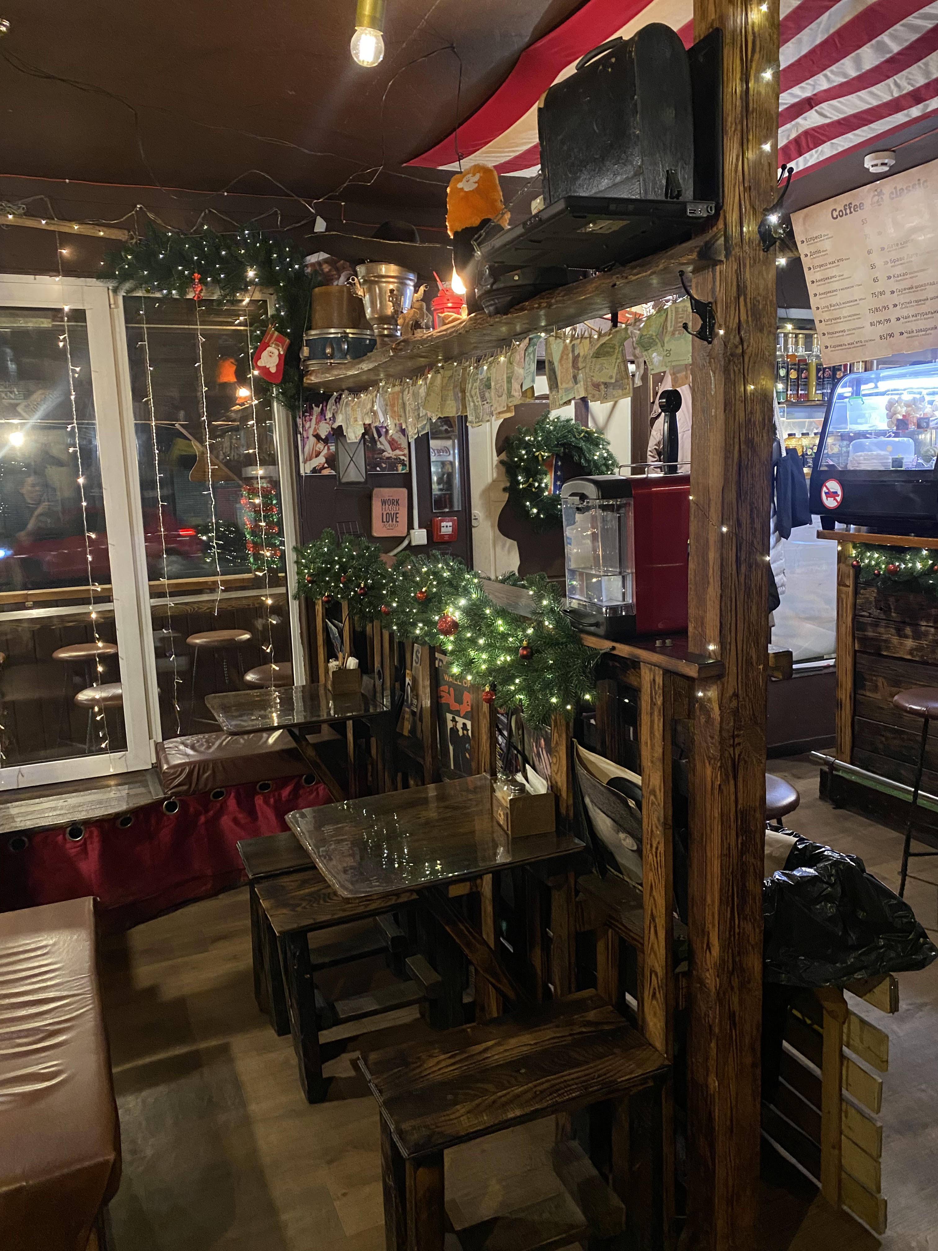 WEST Drive кавʼярня-бургерна image 14